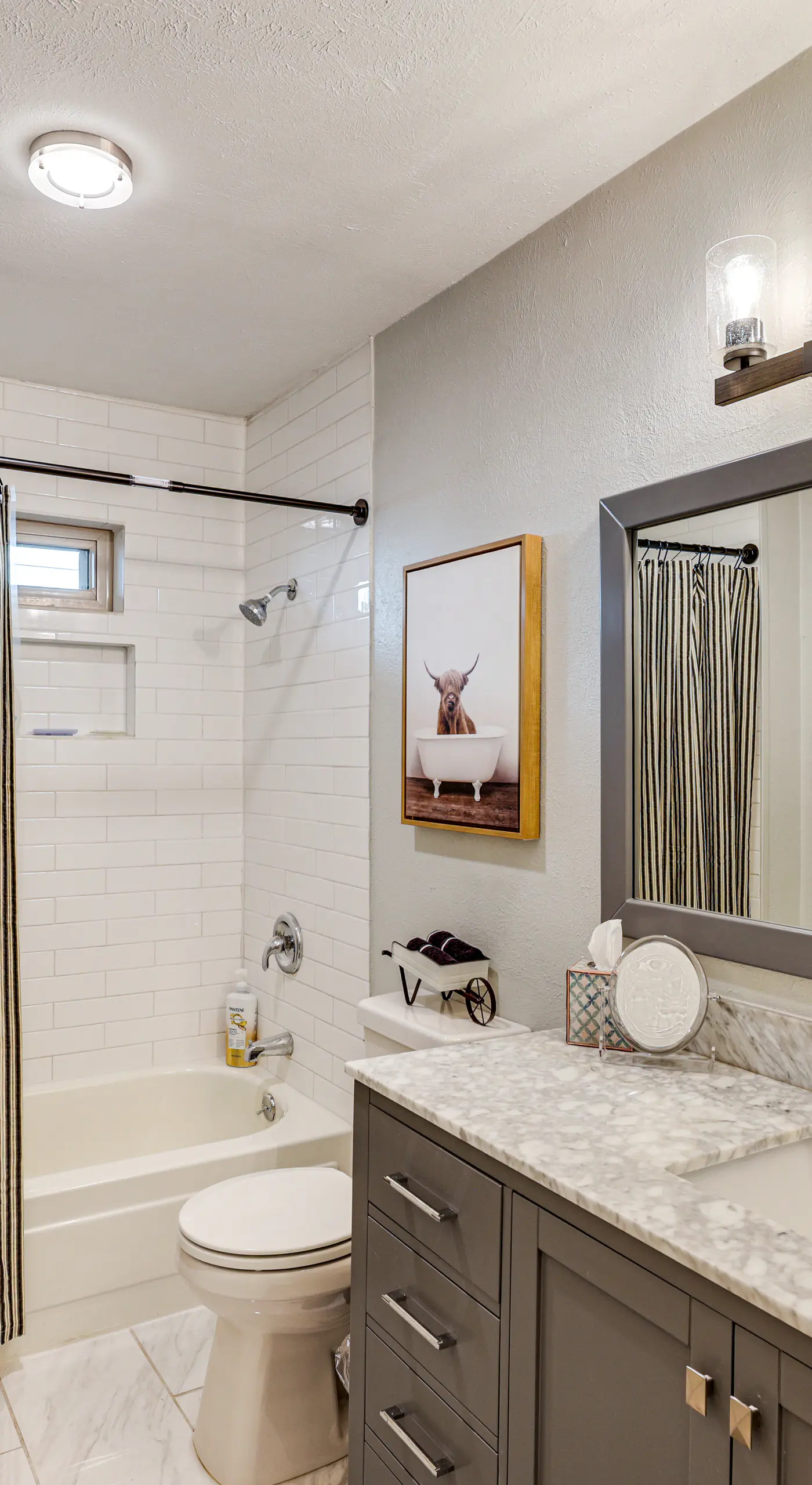 Dog-Friendly Dallas Home w/ Fenced Yard!