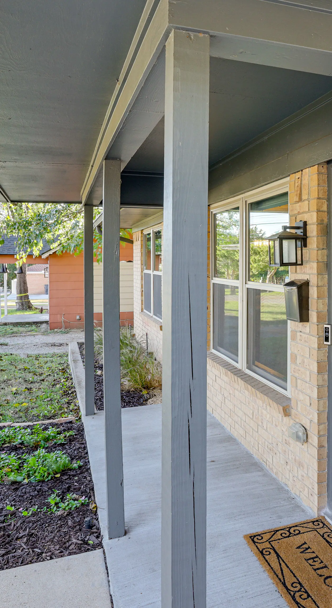 Dog-Friendly Dallas Home w/ Fenced Yard!