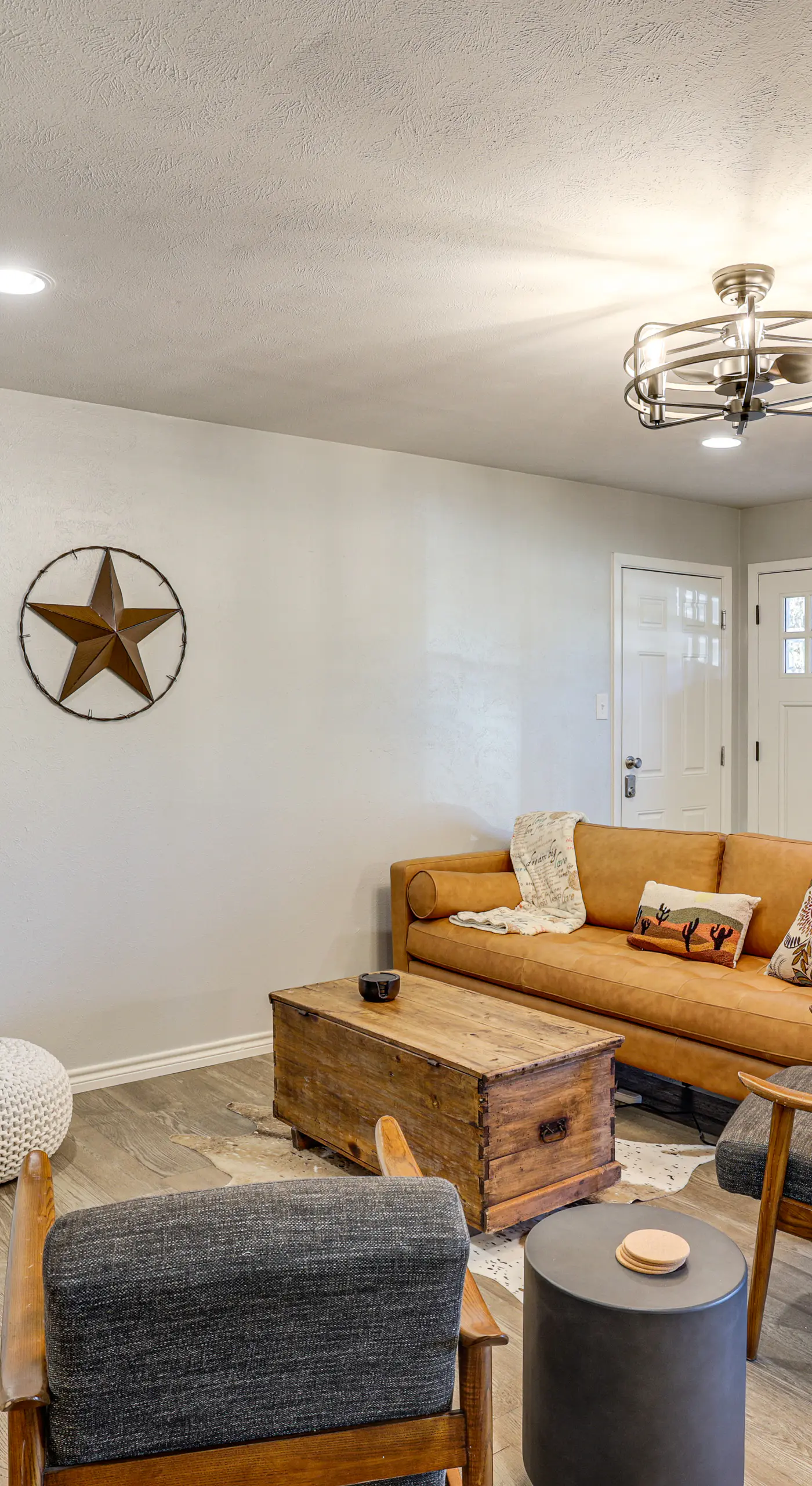 Dog-Friendly Dallas Home w/ Fenced Yard!