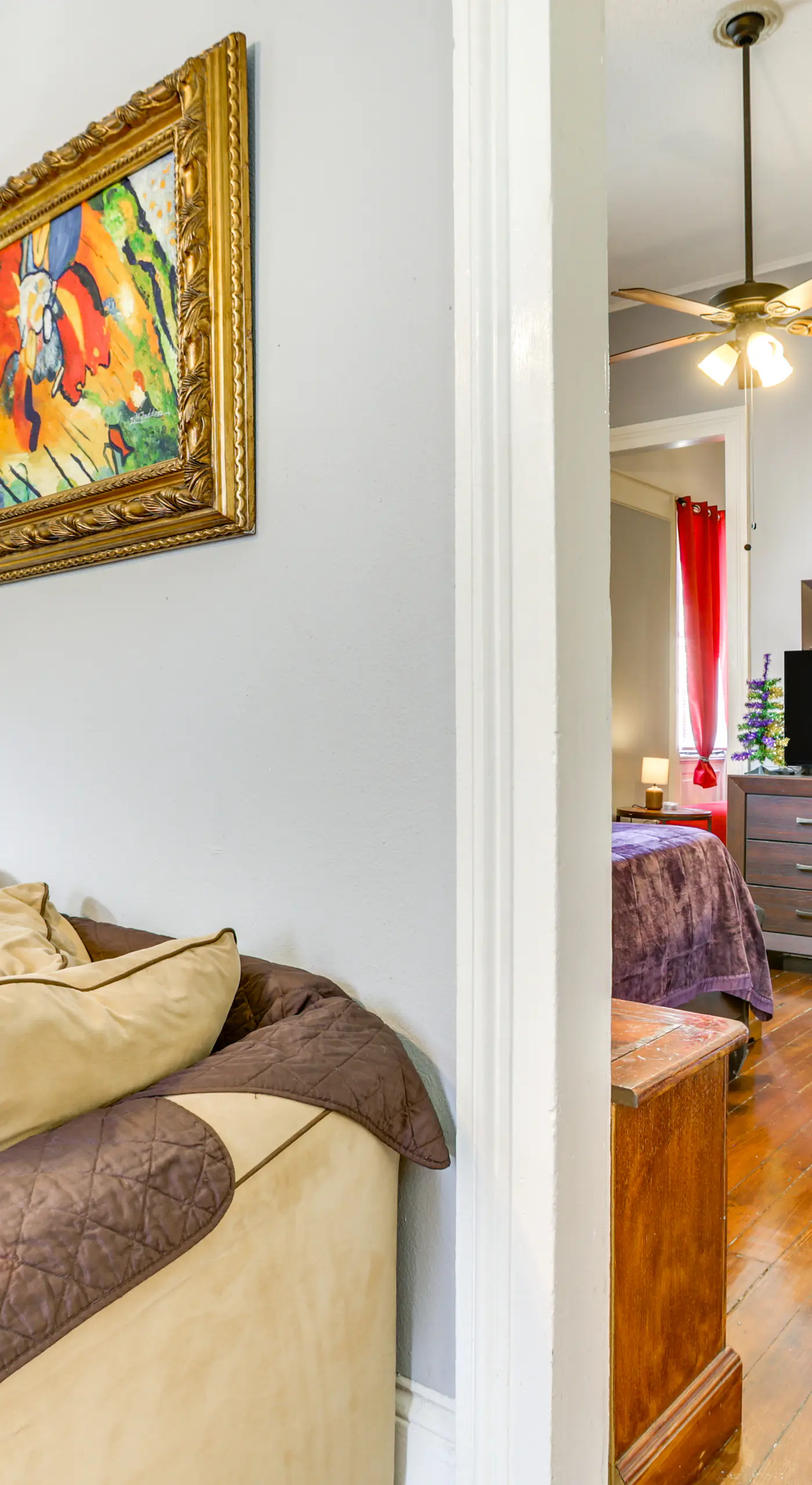 Walk to Magazine St: NOLA House in Irish Channel!