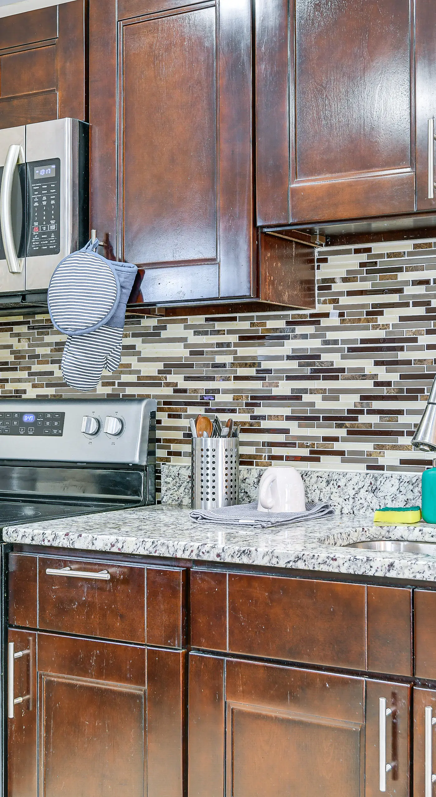 Pet-Friendly DC Area Condo w/ Yard!