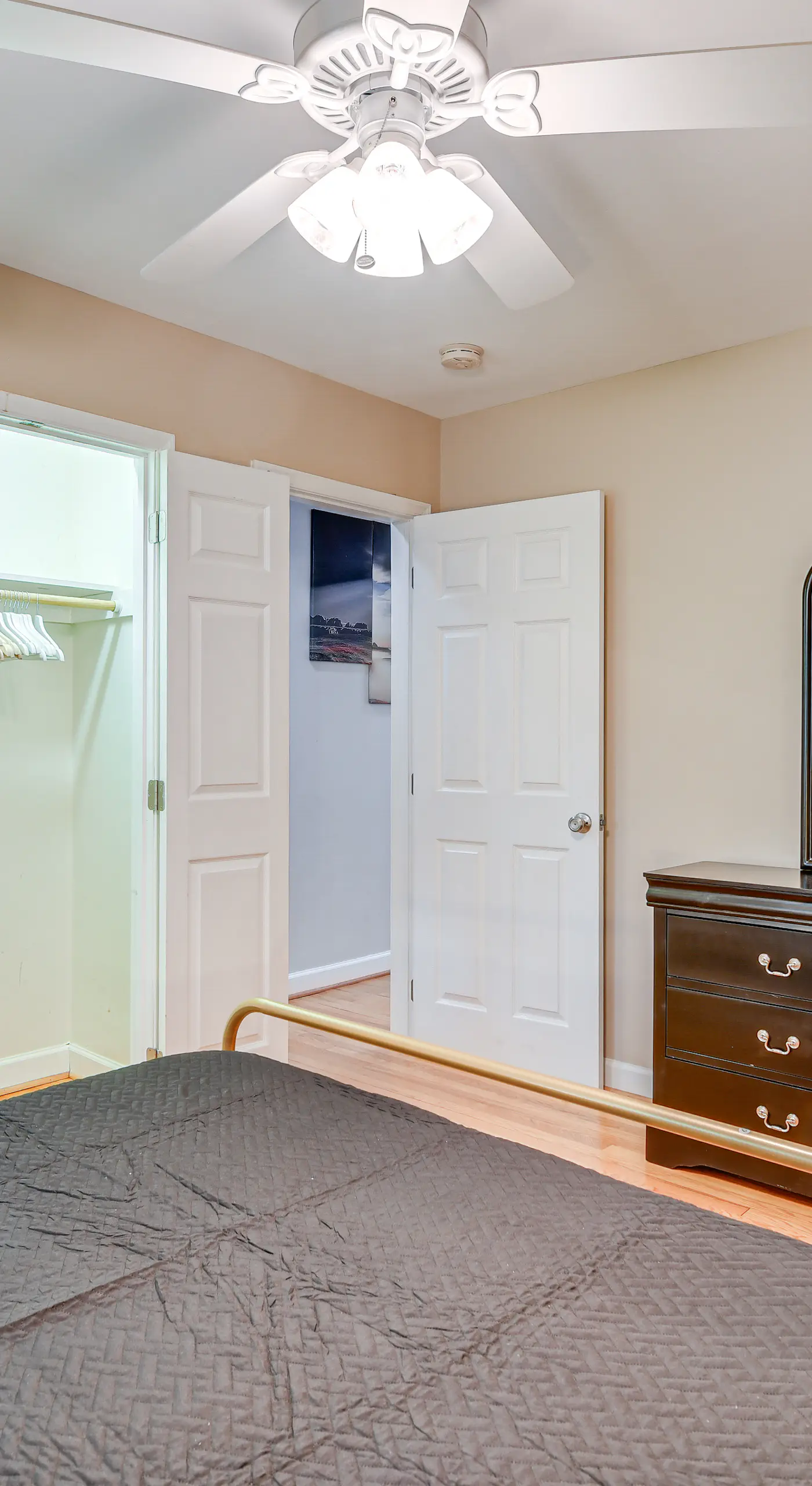14 Mi to DC: Retreat w/ Patio & Sunroom!