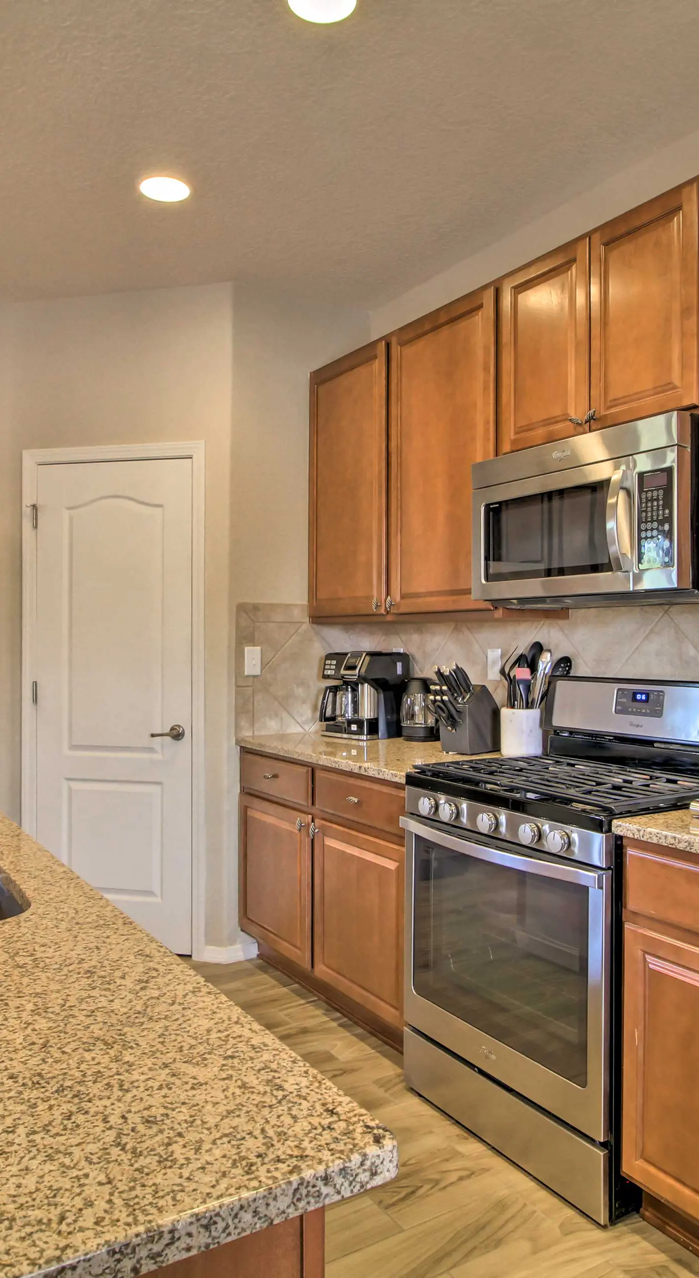 9 Mi to Old Town Albuquerque: Getaway w/ Grill!