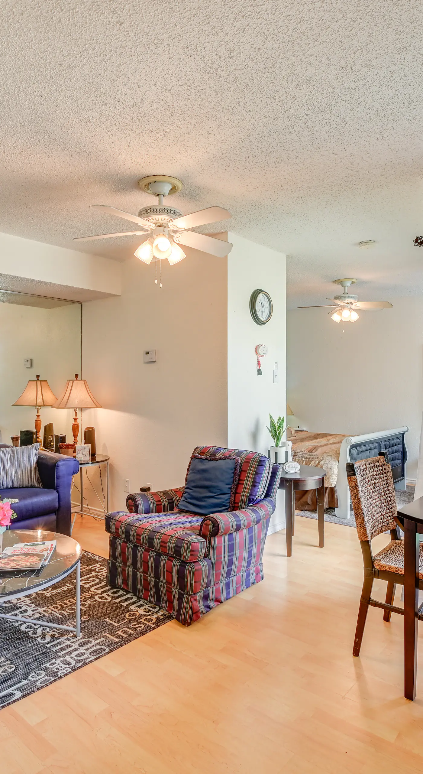 3 Mi to Dtwn Fort Worth! Condo w/ Hot Tub & Pool