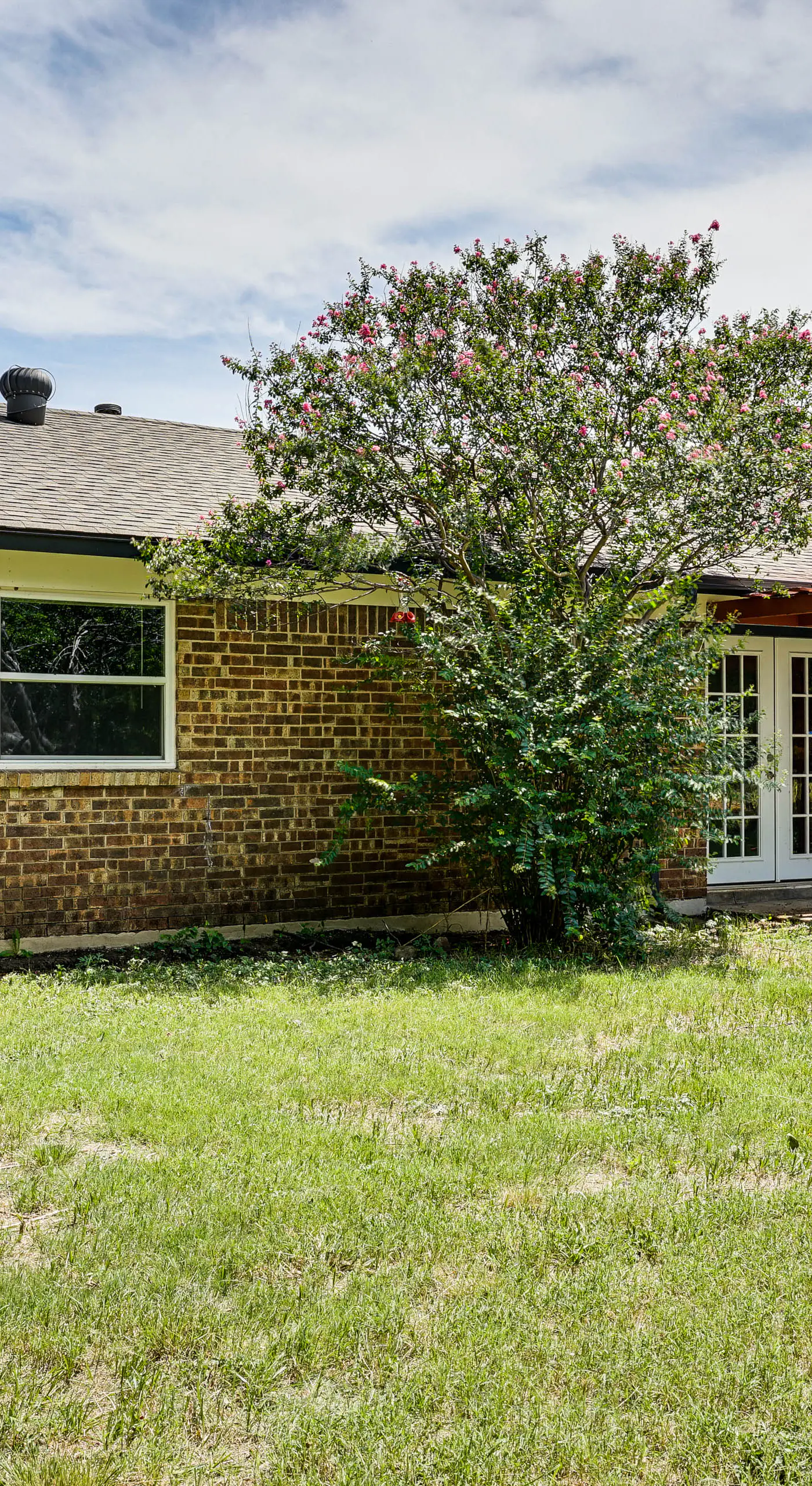 Family Home in Ft Worth Suburbs Near Benbrook Lake