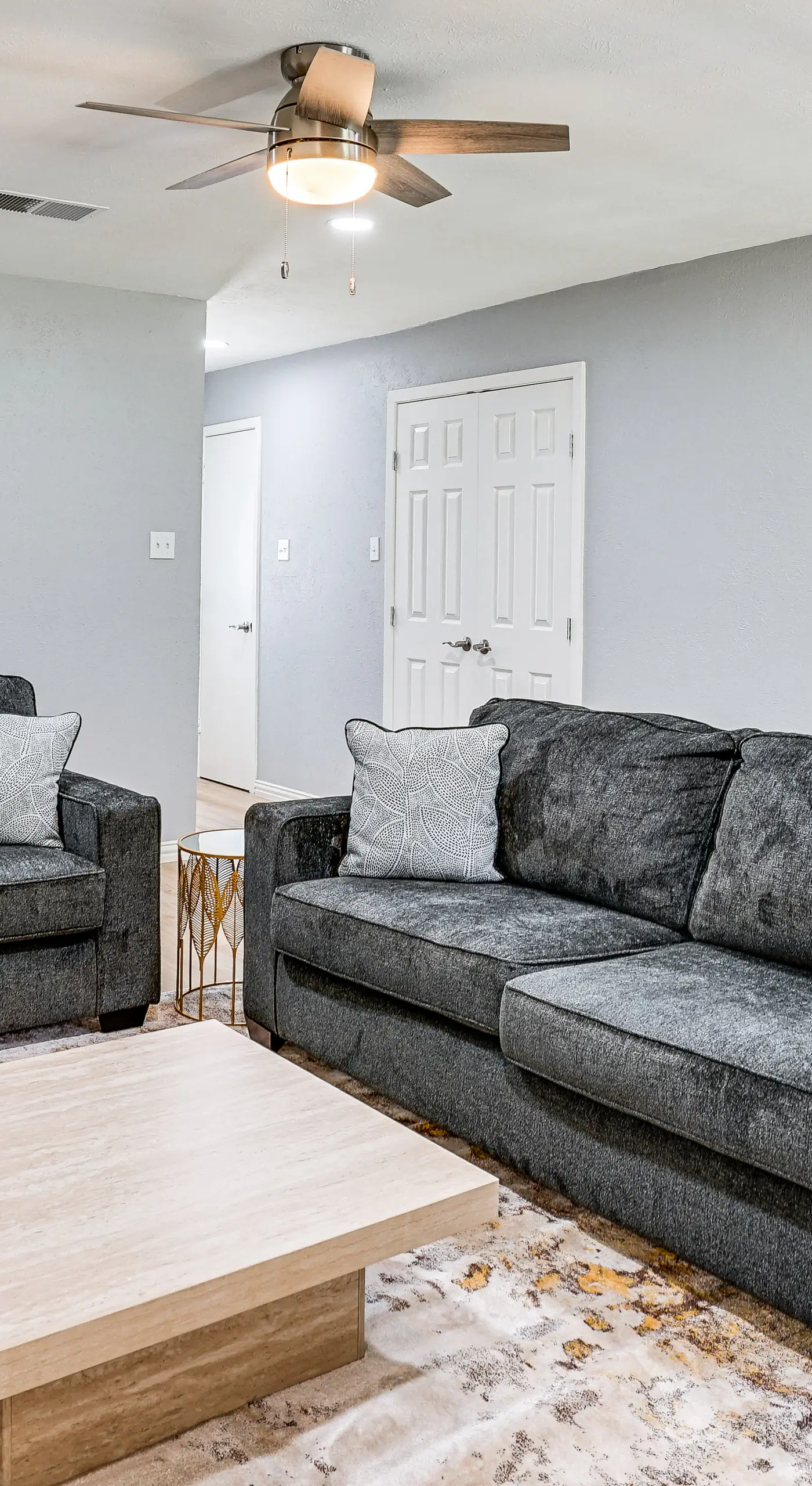 Family Home in Ft Worth Suburbs Near Benbrook Lake