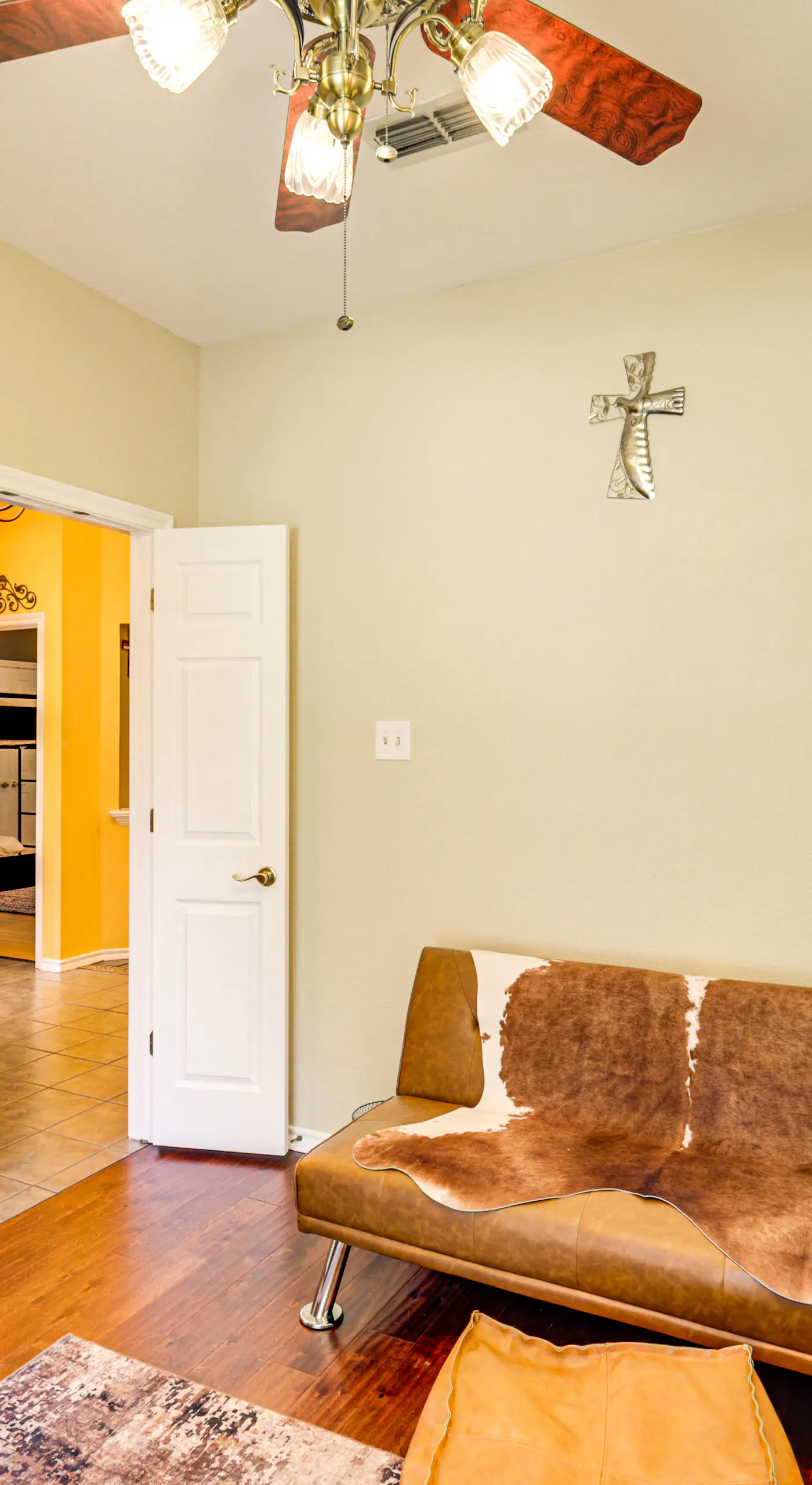 DFW Fun Awaits: Family Home in Crowley!