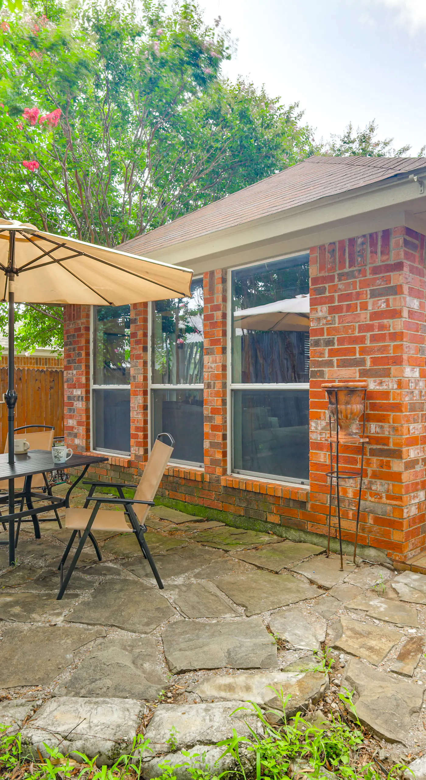 DFW Fun Awaits: Family Home in Crowley!