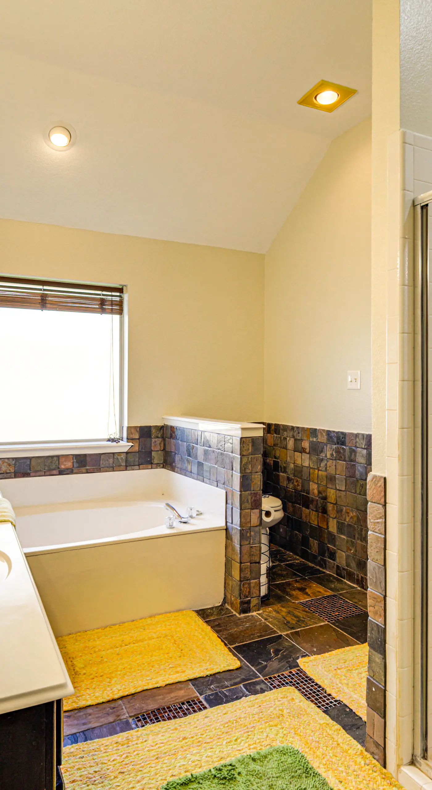 DFW Fun Awaits: Family Home in Crowley!