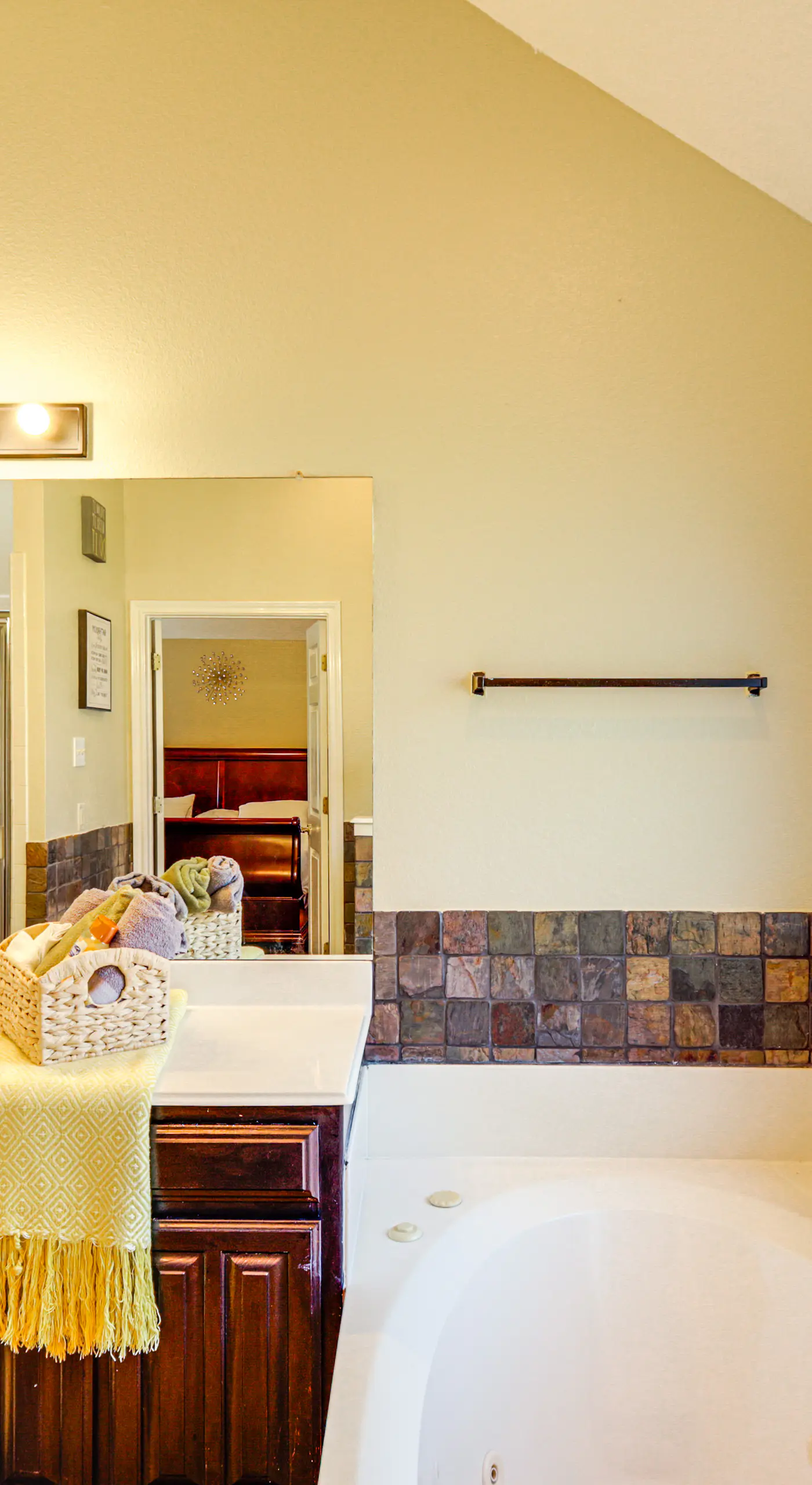 DFW Fun Awaits: Family Home in Crowley!