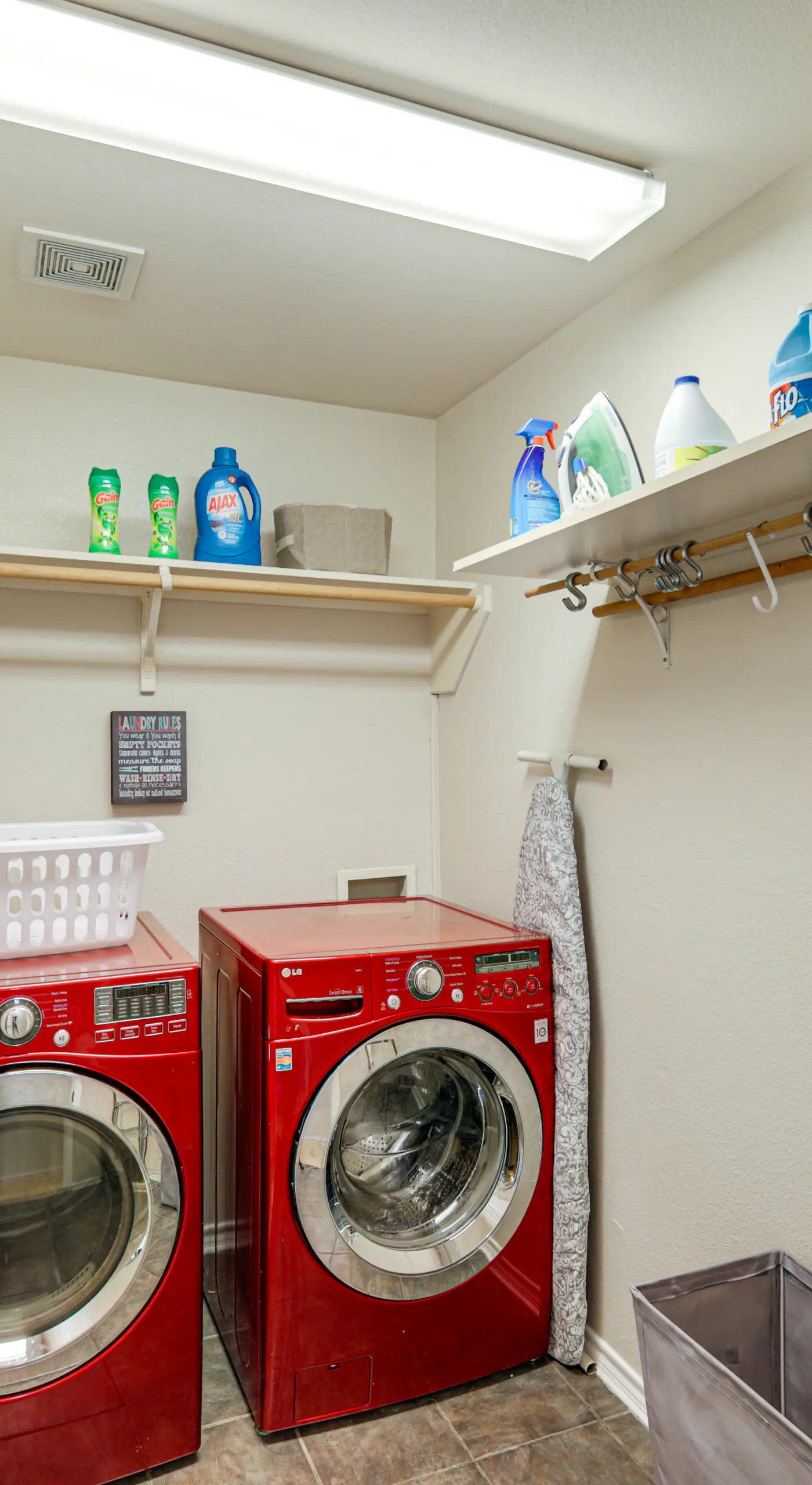 DFW Fun Awaits: Family Home in Crowley!