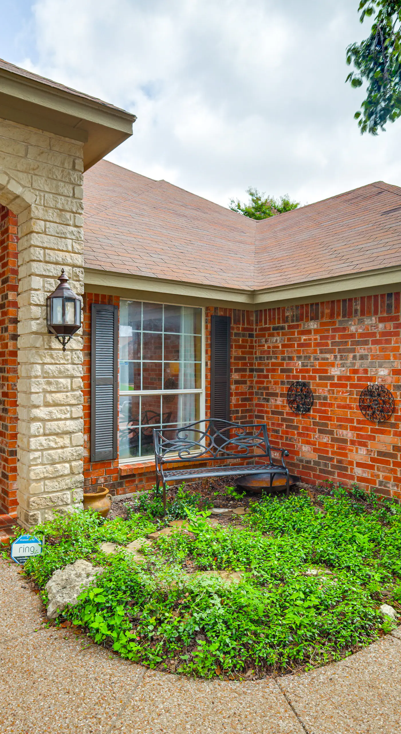 DFW Fun Awaits: Family Home in Crowley!