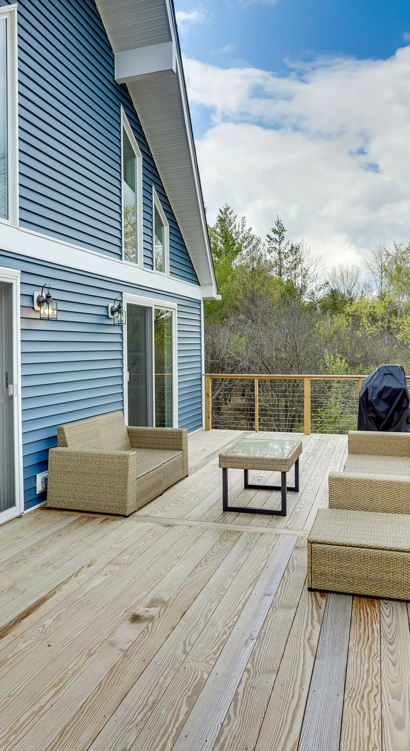 Sleepy Hollow Lake Home w/ Deck, Pool Access!