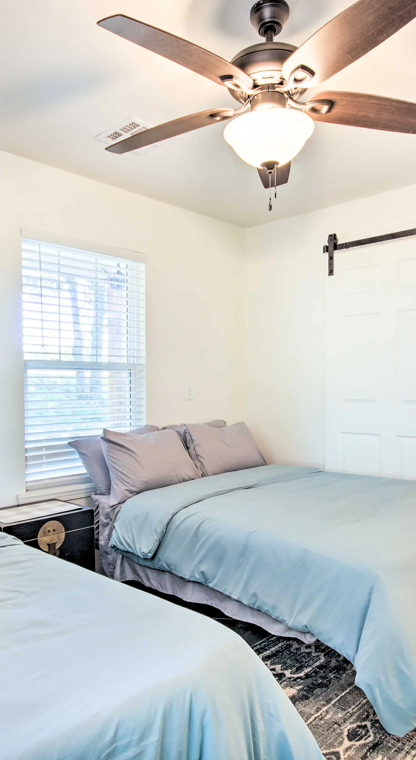 2 Mi to Marinas & Grove: Cozy Cabin w/ Grill