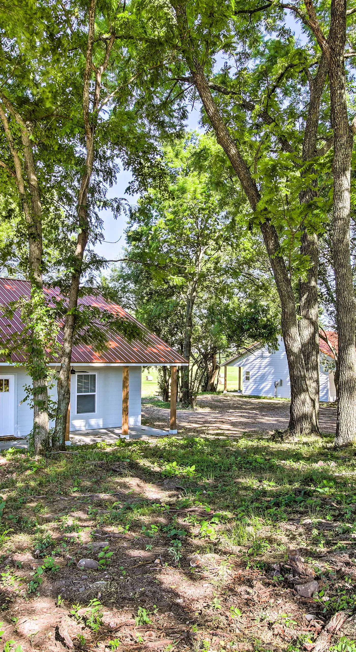 2 Mi to Marinas & Grove: Cozy Cabin w/ Grill