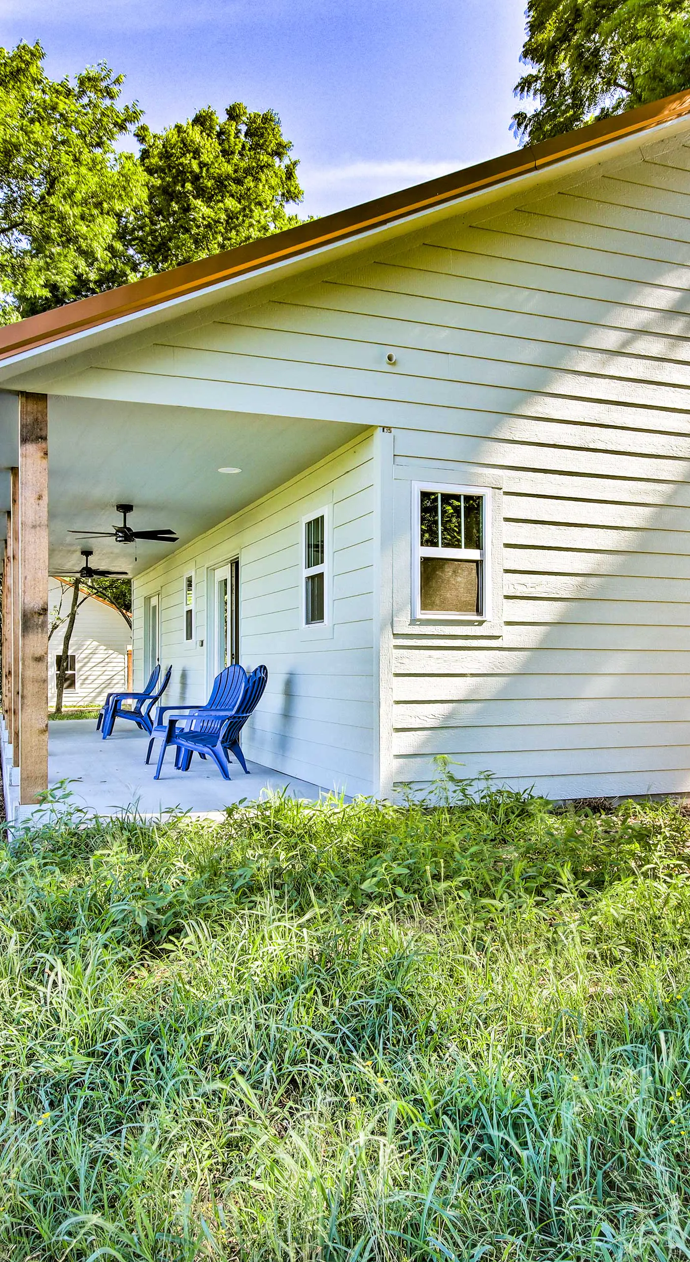 2 Mi to Marinas & Grove: Cozy Cabin w/ Grill