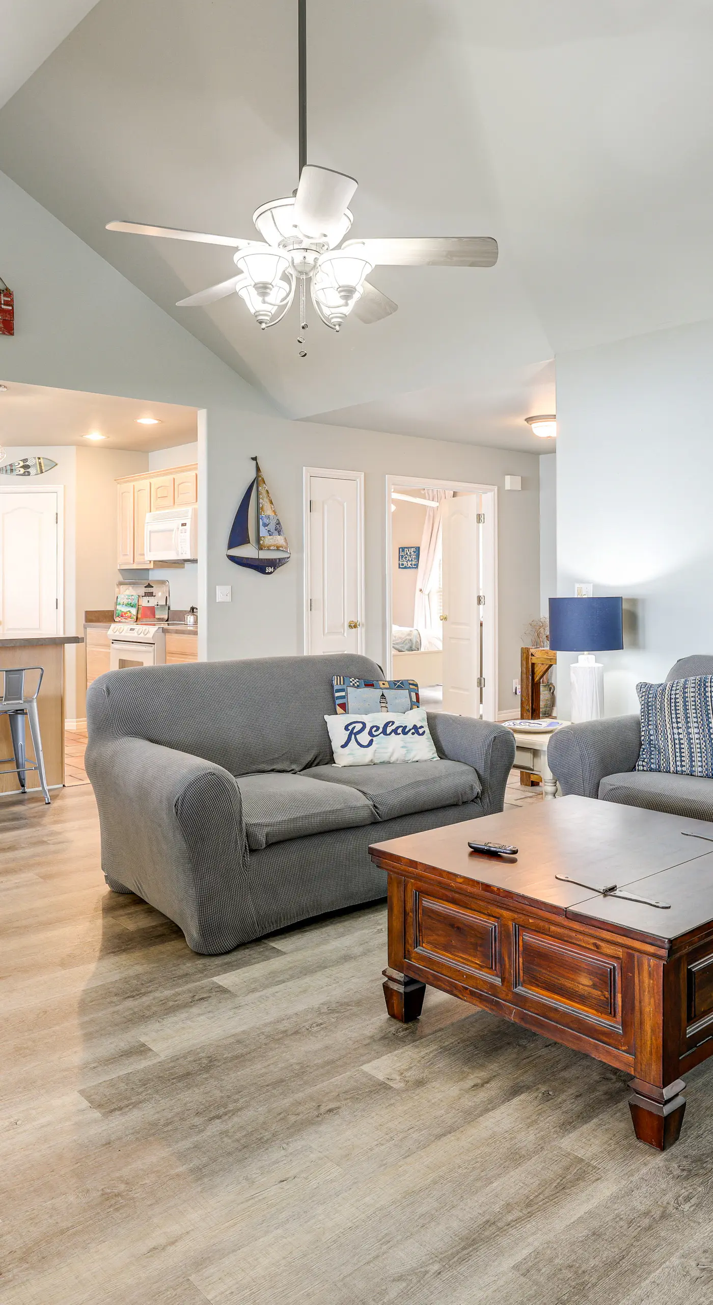 Bring Your Boat! Lakefront Home w/ Dock in Grove