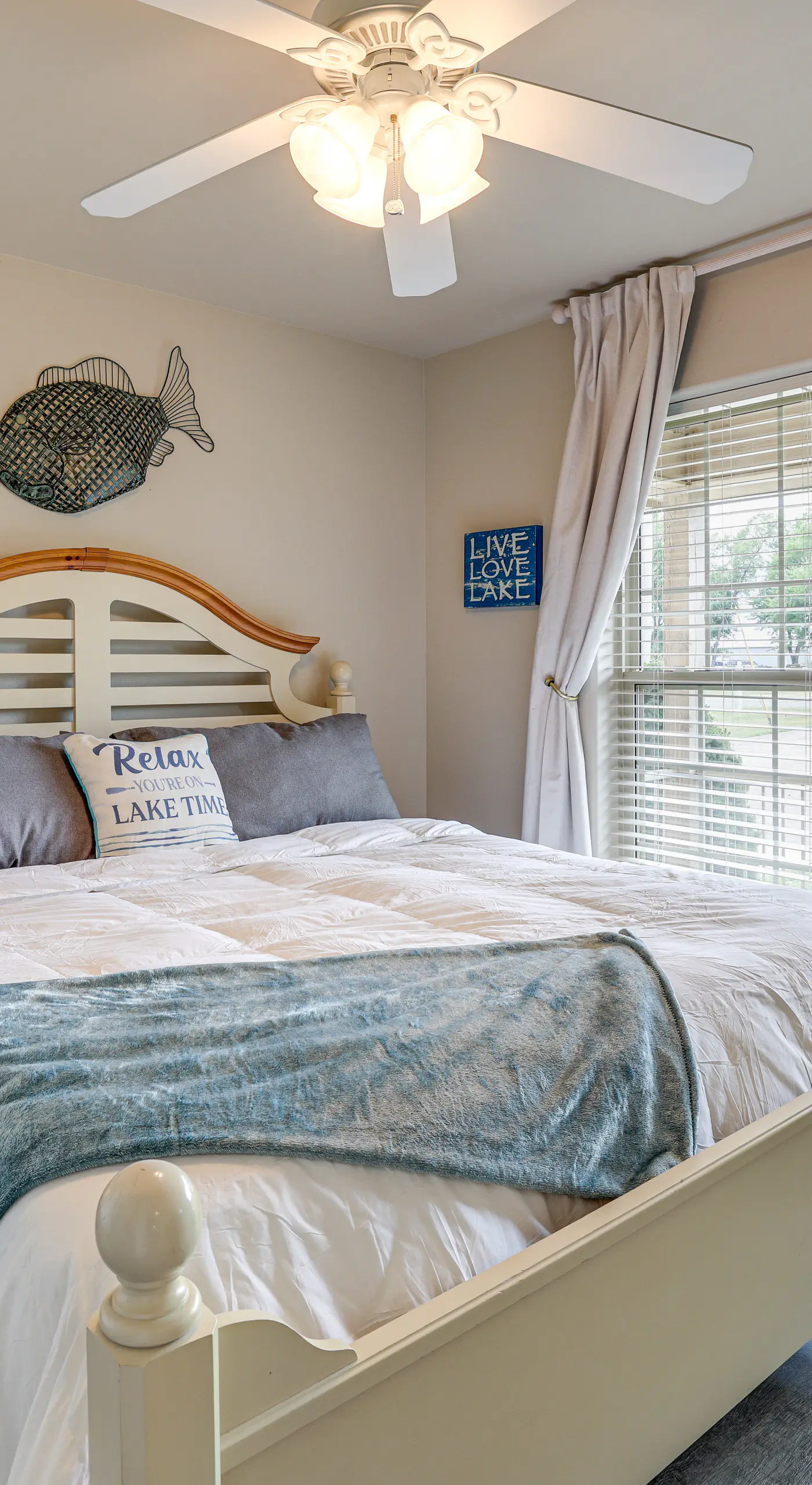 Bring Your Boat! Lakefront Home w/ Dock in Grove