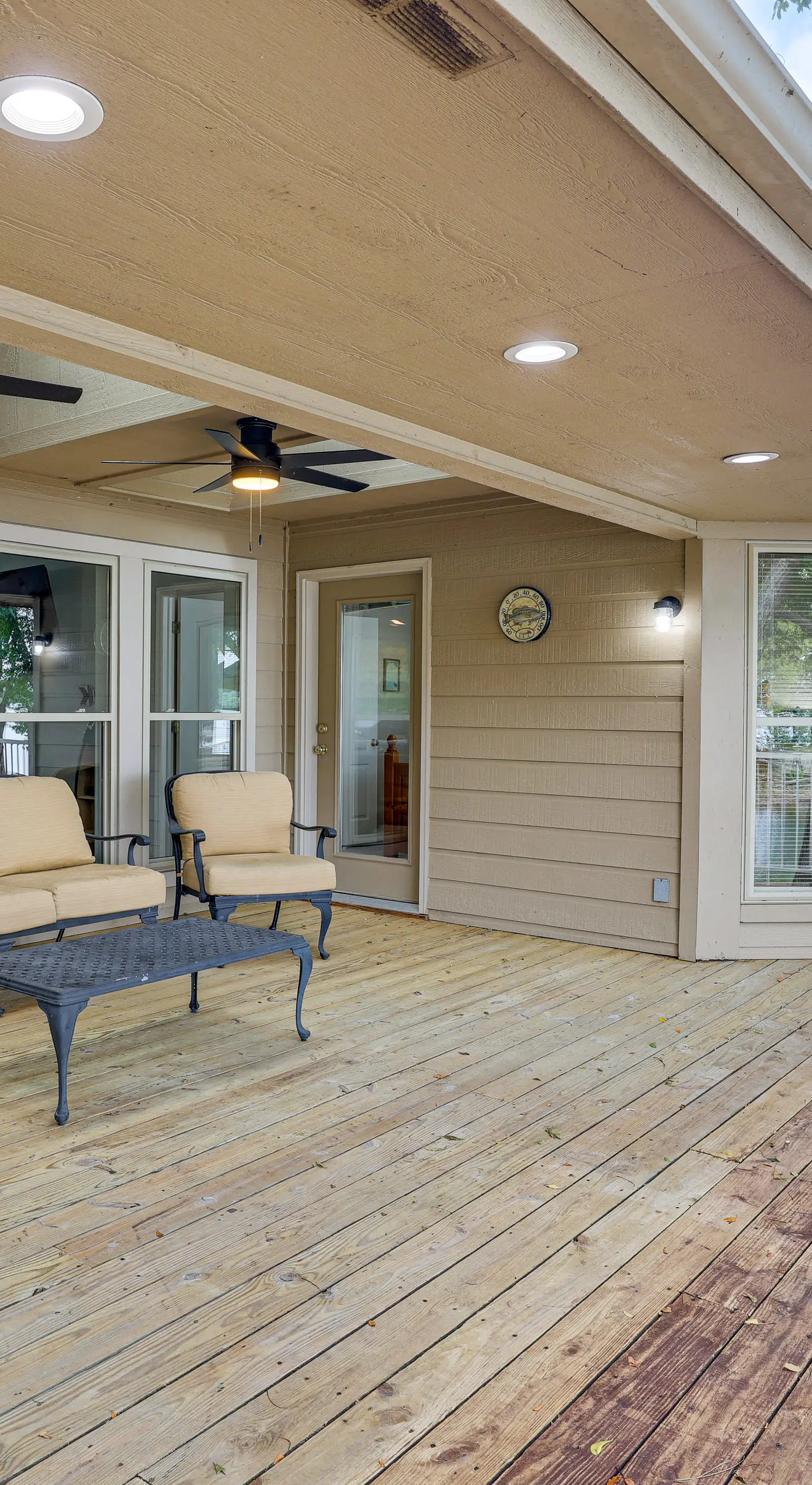 Bring Your Boat! Lakefront Home w/ Dock in Grove
