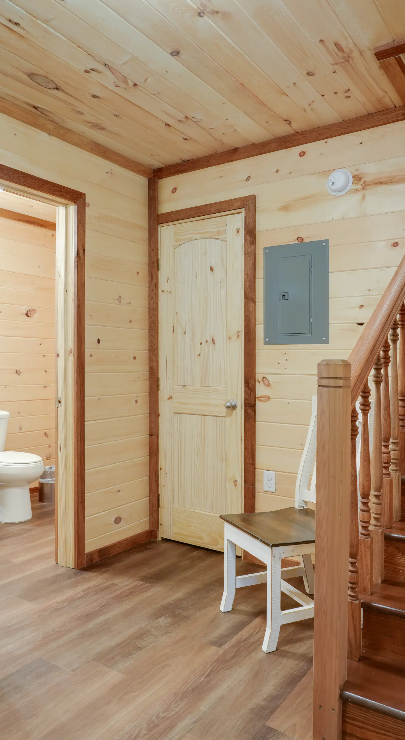 Lakeside Cabin w/ Kayaks: Near Cloudland Canyon!