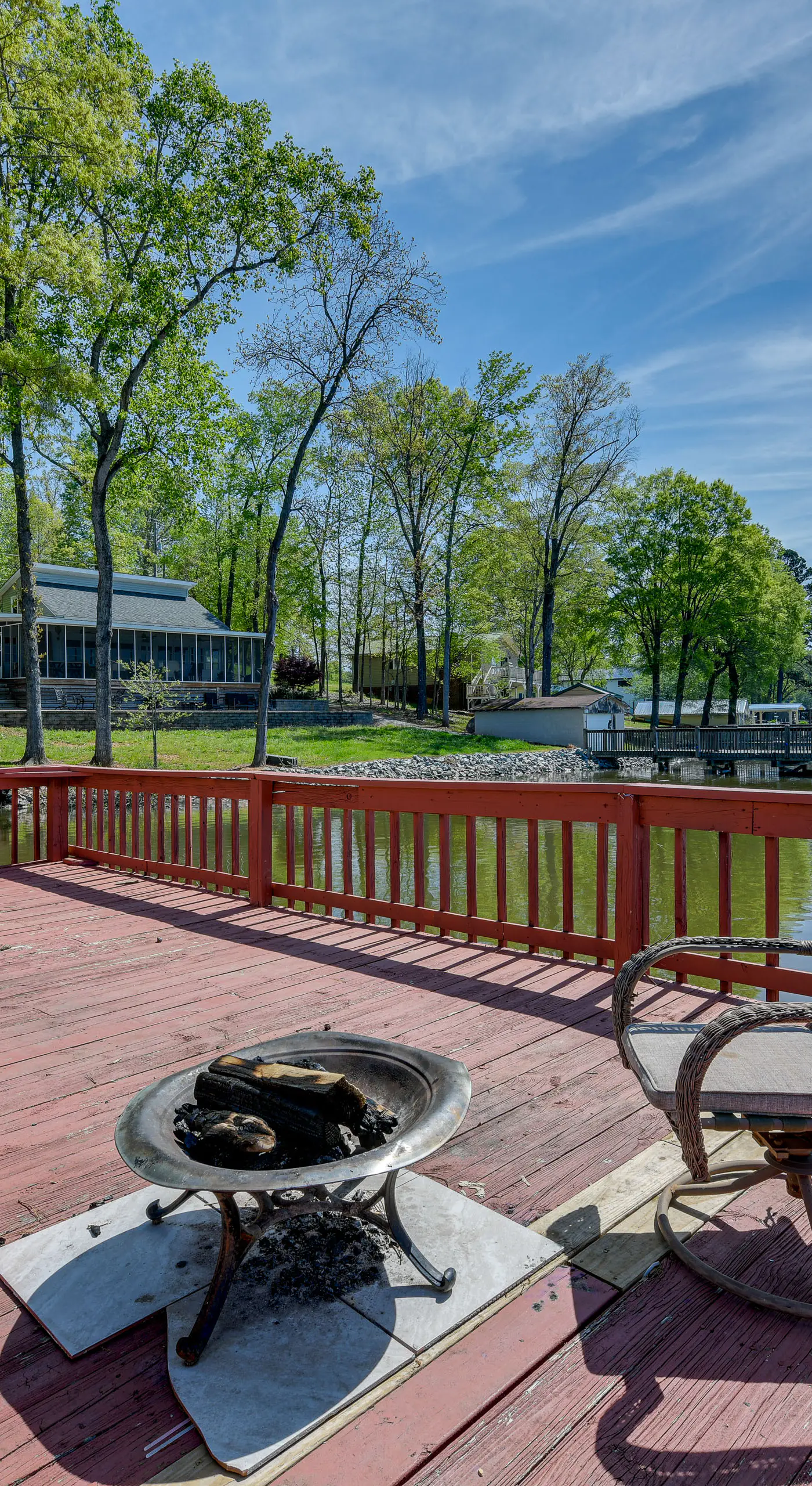 Pet-Friendly Lexington Vacation Rental on Lake!