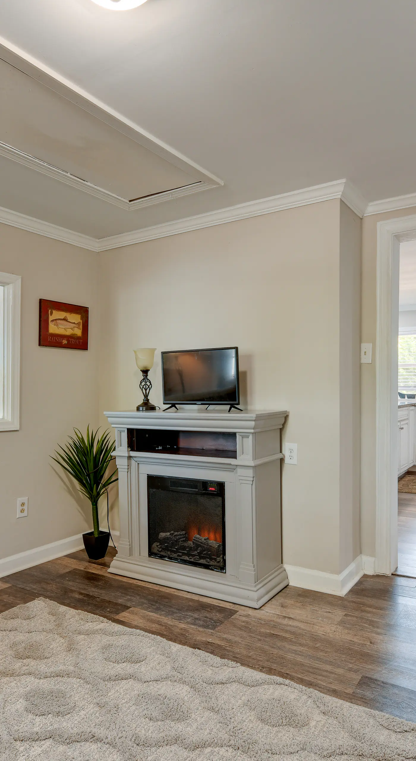 Pet-Friendly Lexington Vacation Rental on Lake!