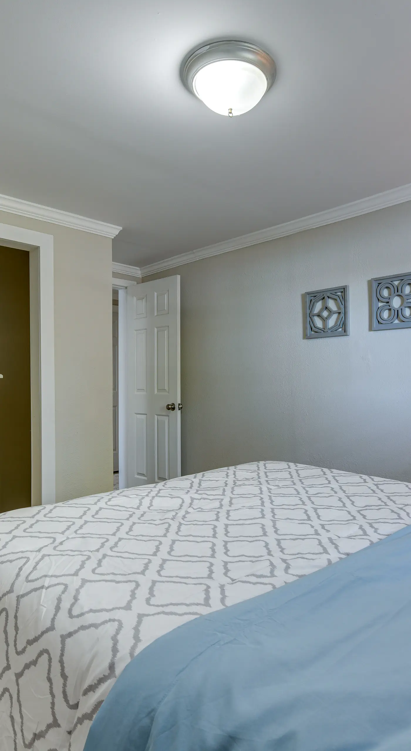 Pet-Friendly Lexington Vacation Rental on Lake!