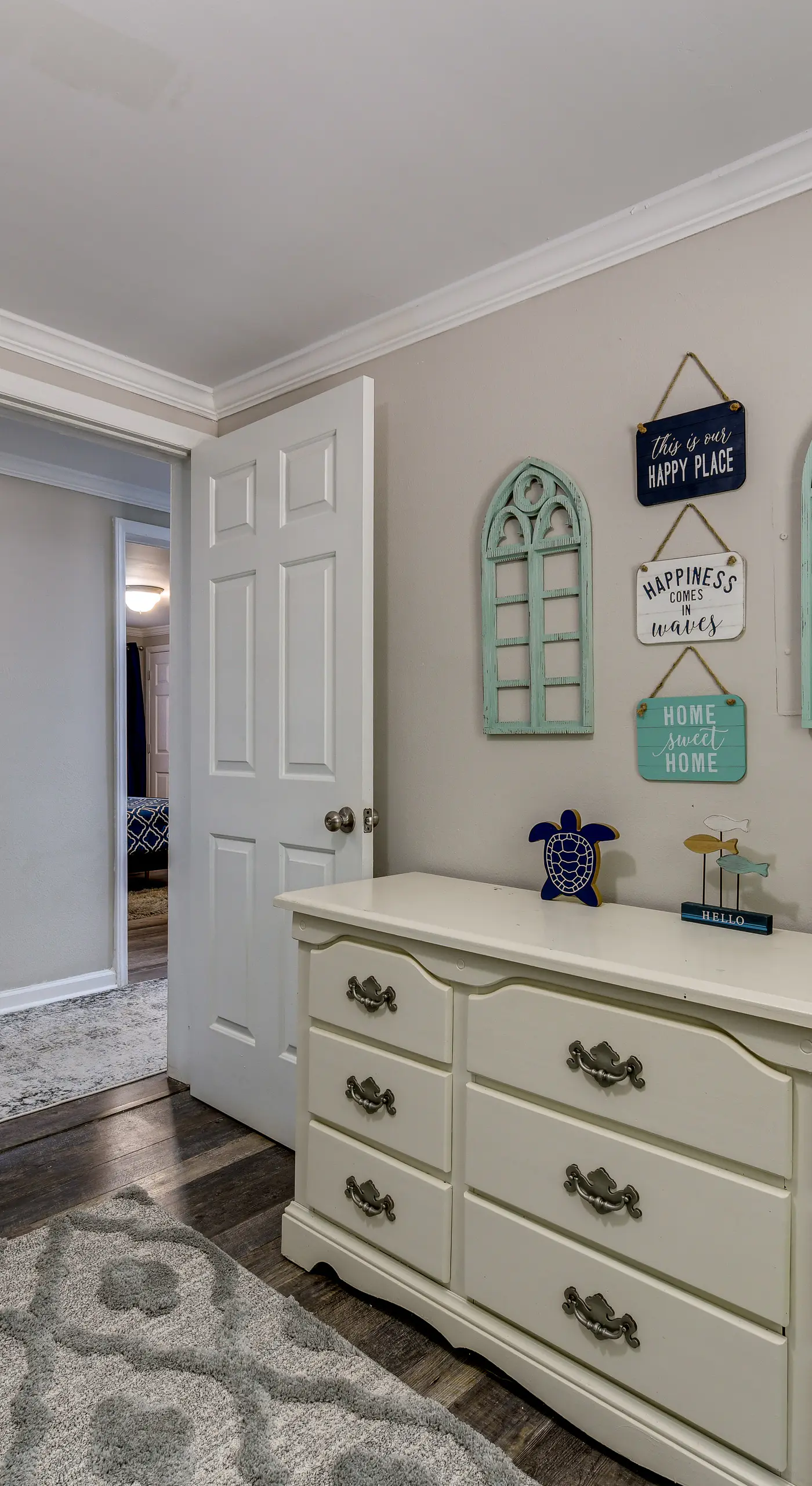 Pet-Friendly Lexington Vacation Rental on Lake!