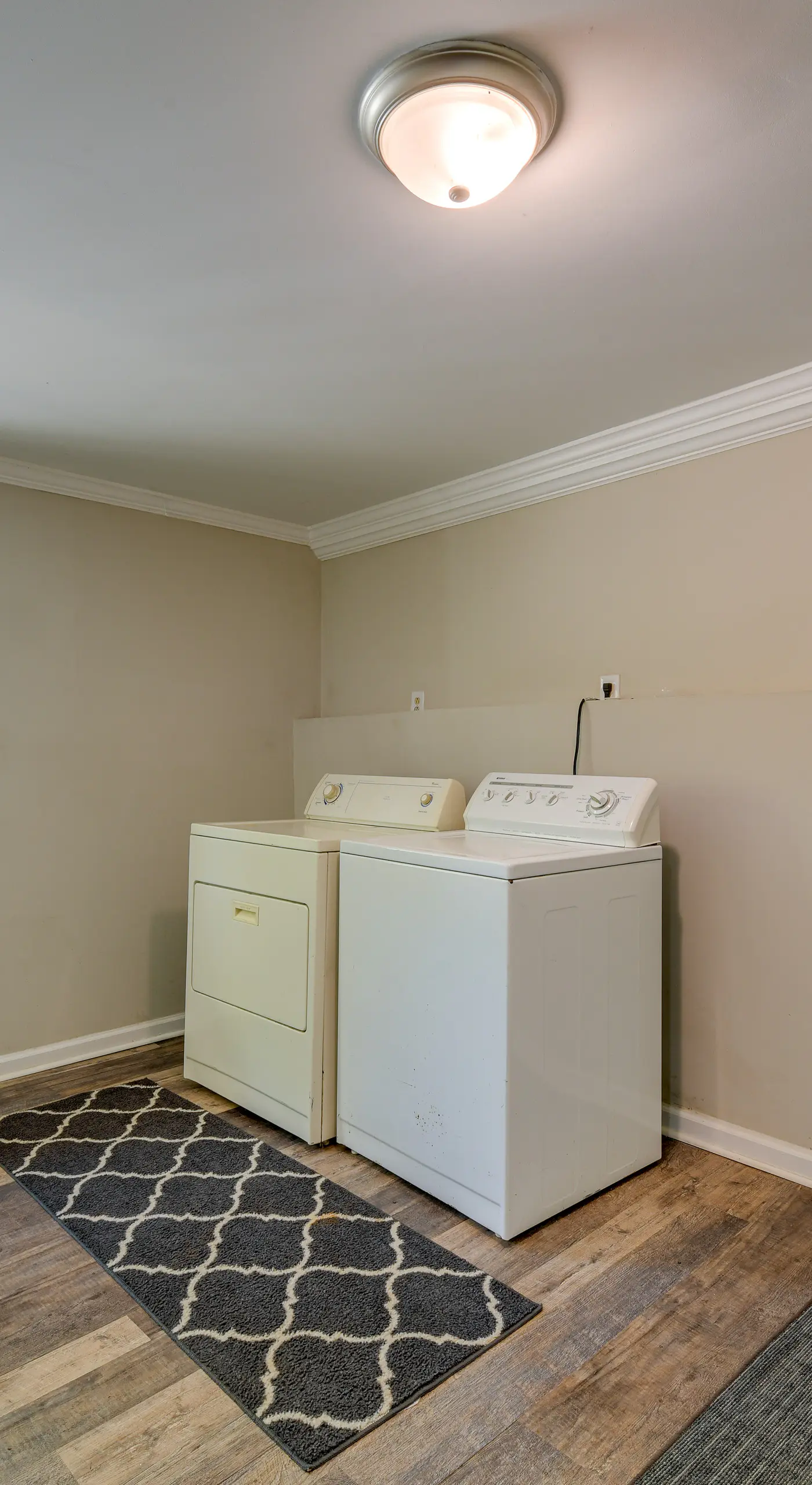 Pet-Friendly Lexington Vacation Rental on Lake!