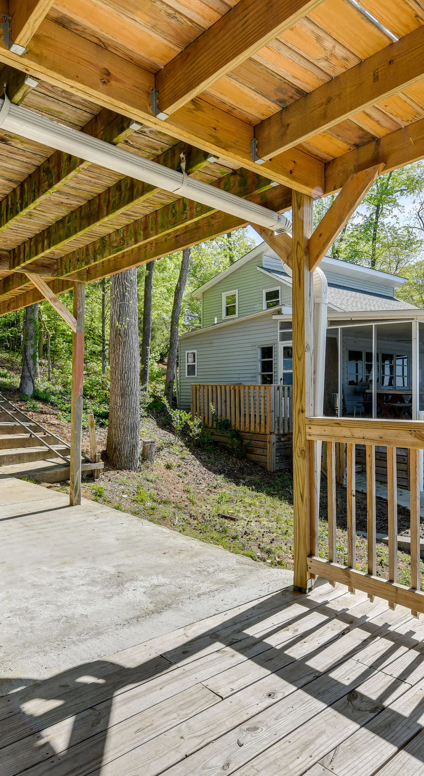 Pet-Friendly Lexington Vacation Rental on Lake!