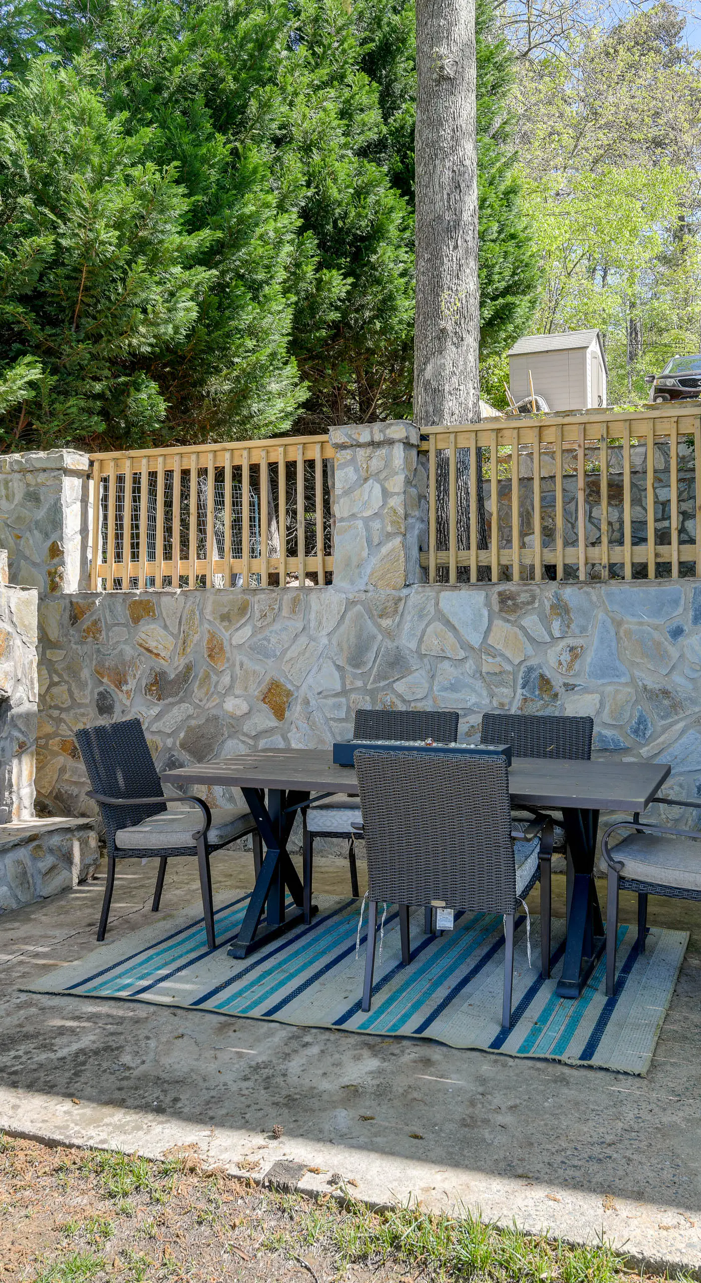 Pet-Friendly Lexington Vacation Rental on Lake!