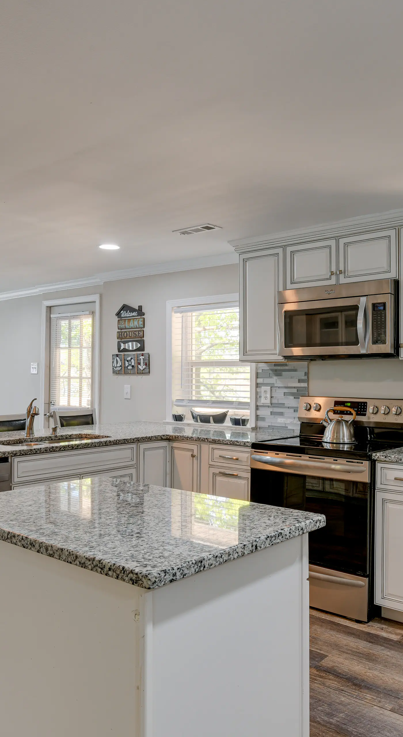 Pet-Friendly Lexington Vacation Rental on Lake!