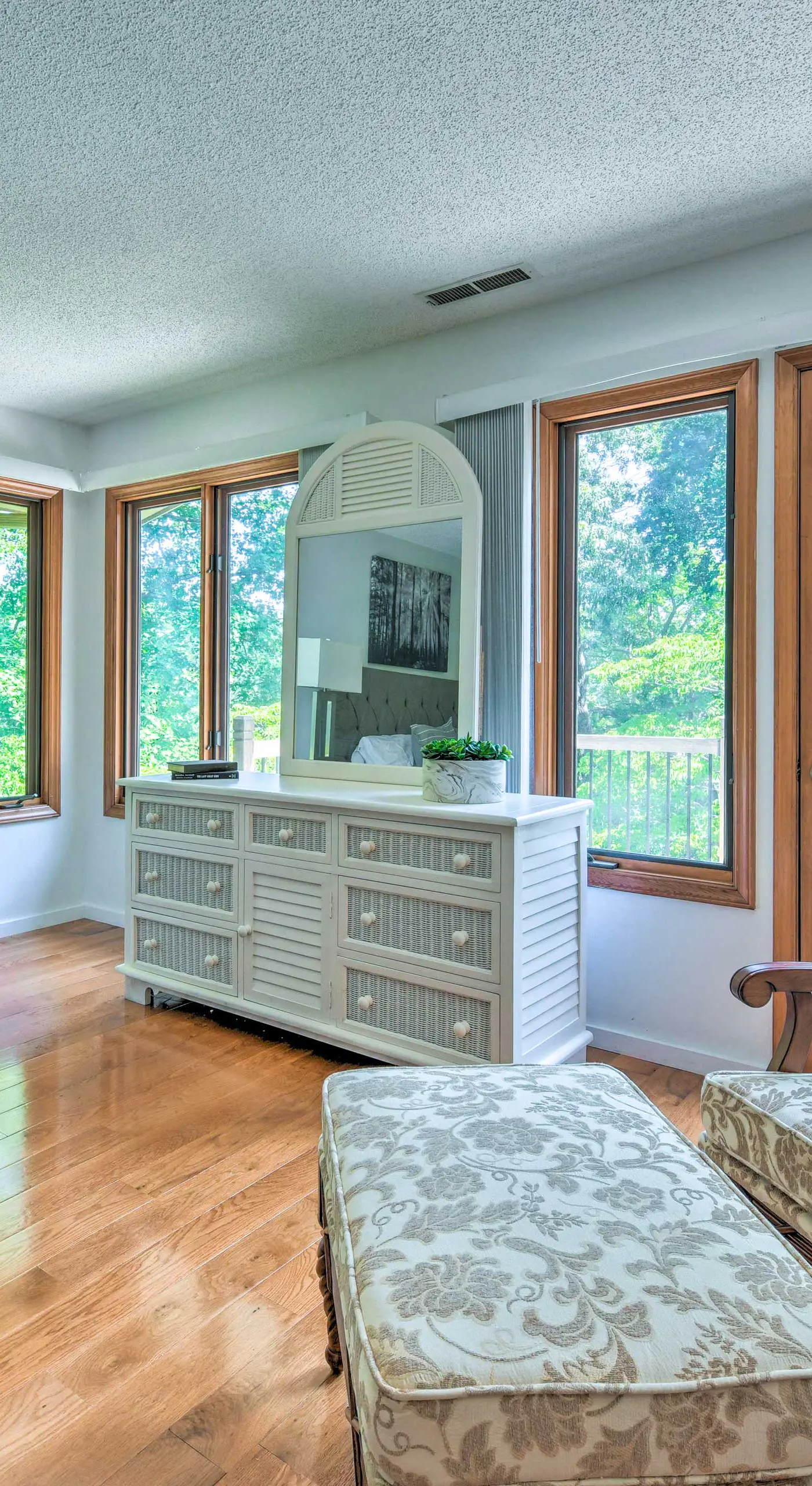 Quaint Lake Norman Home w/ Boat Dock + Grill!