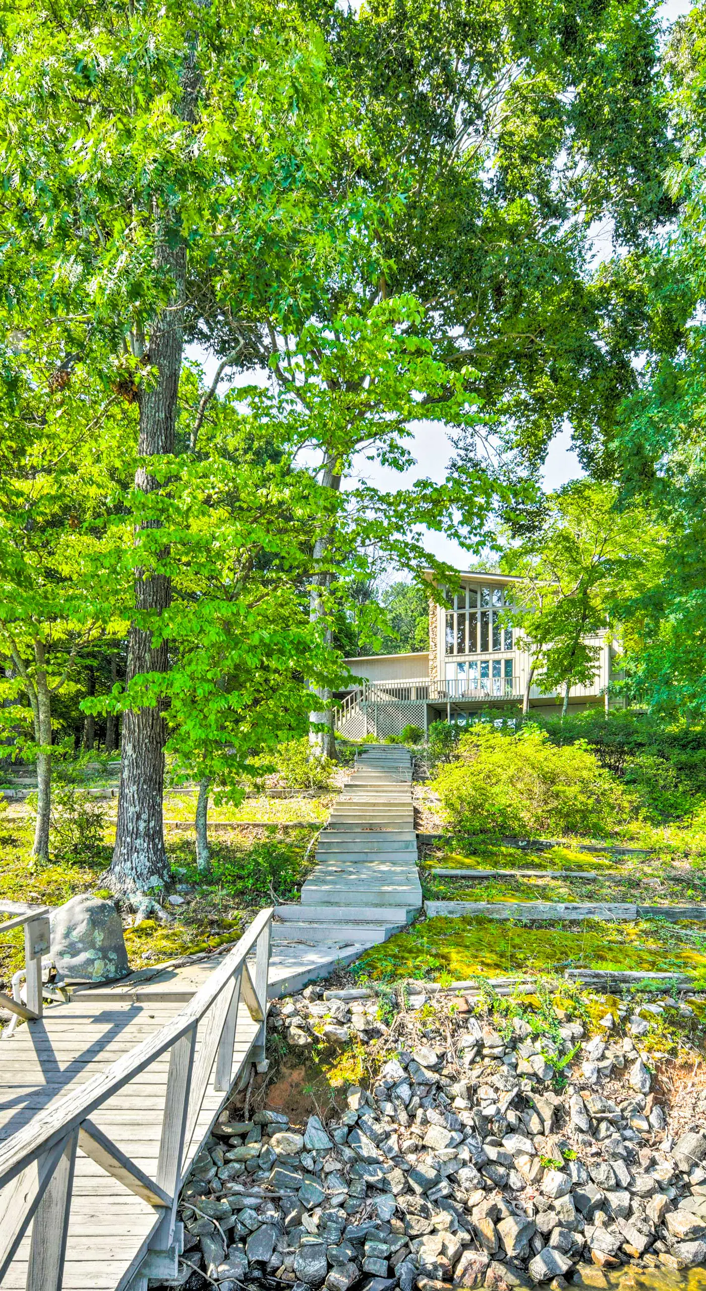 Quaint Lake Norman Home w/ Boat Dock + Grill!