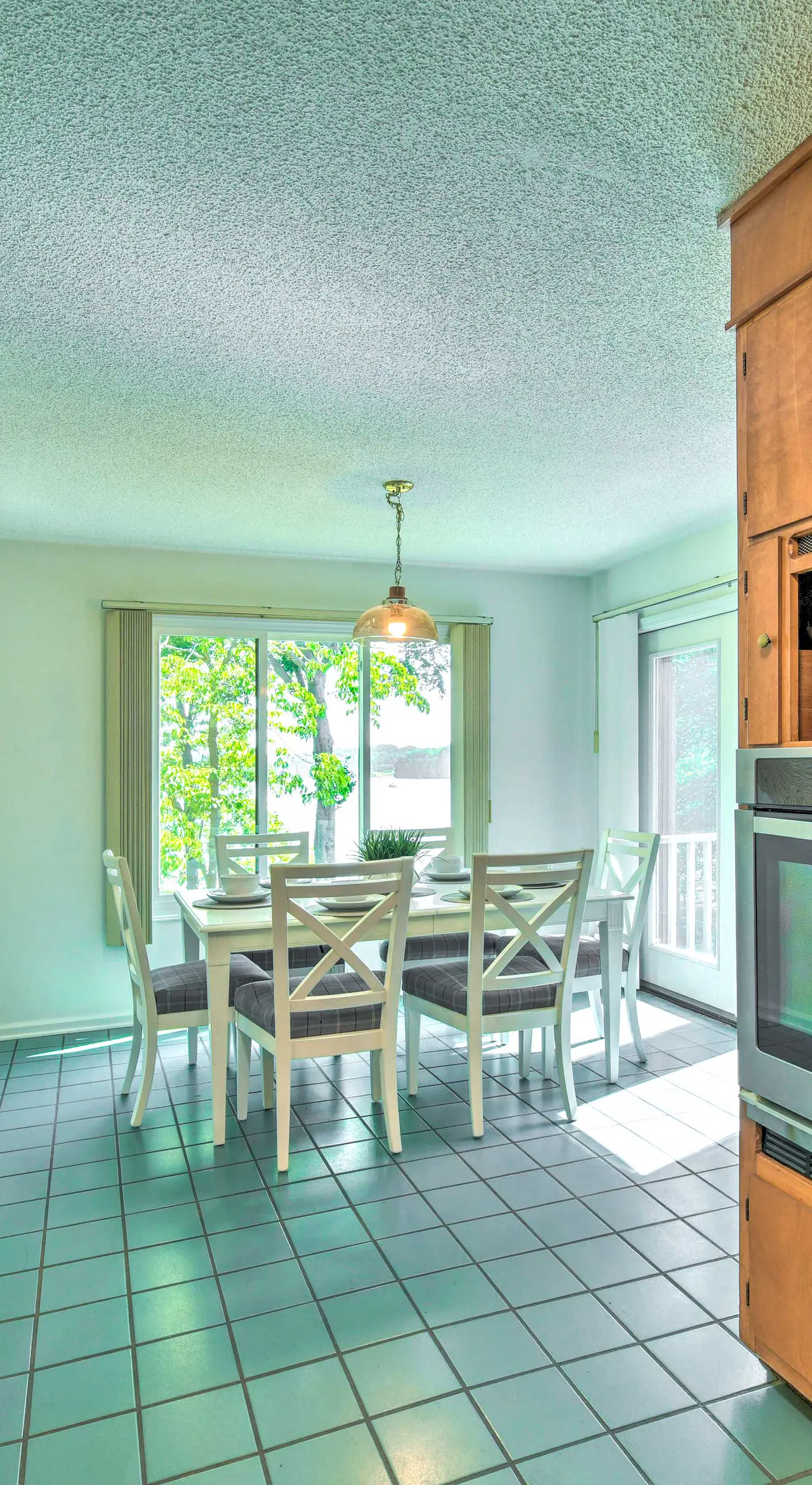 Quaint Lake Norman Home w/ Boat Dock + Grill!