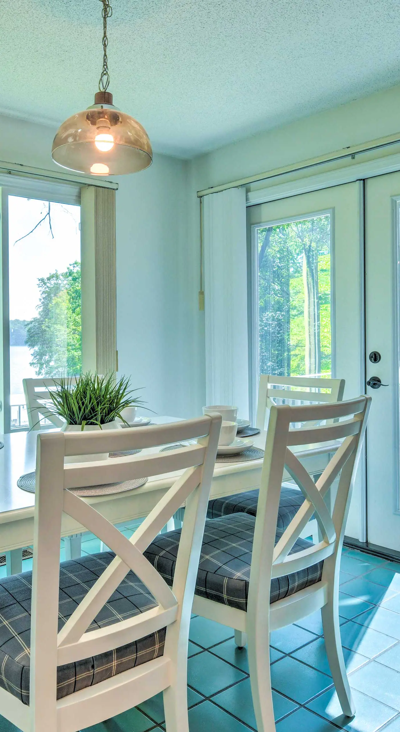 Quaint Lake Norman Home w/ Boat Dock + Grill!
