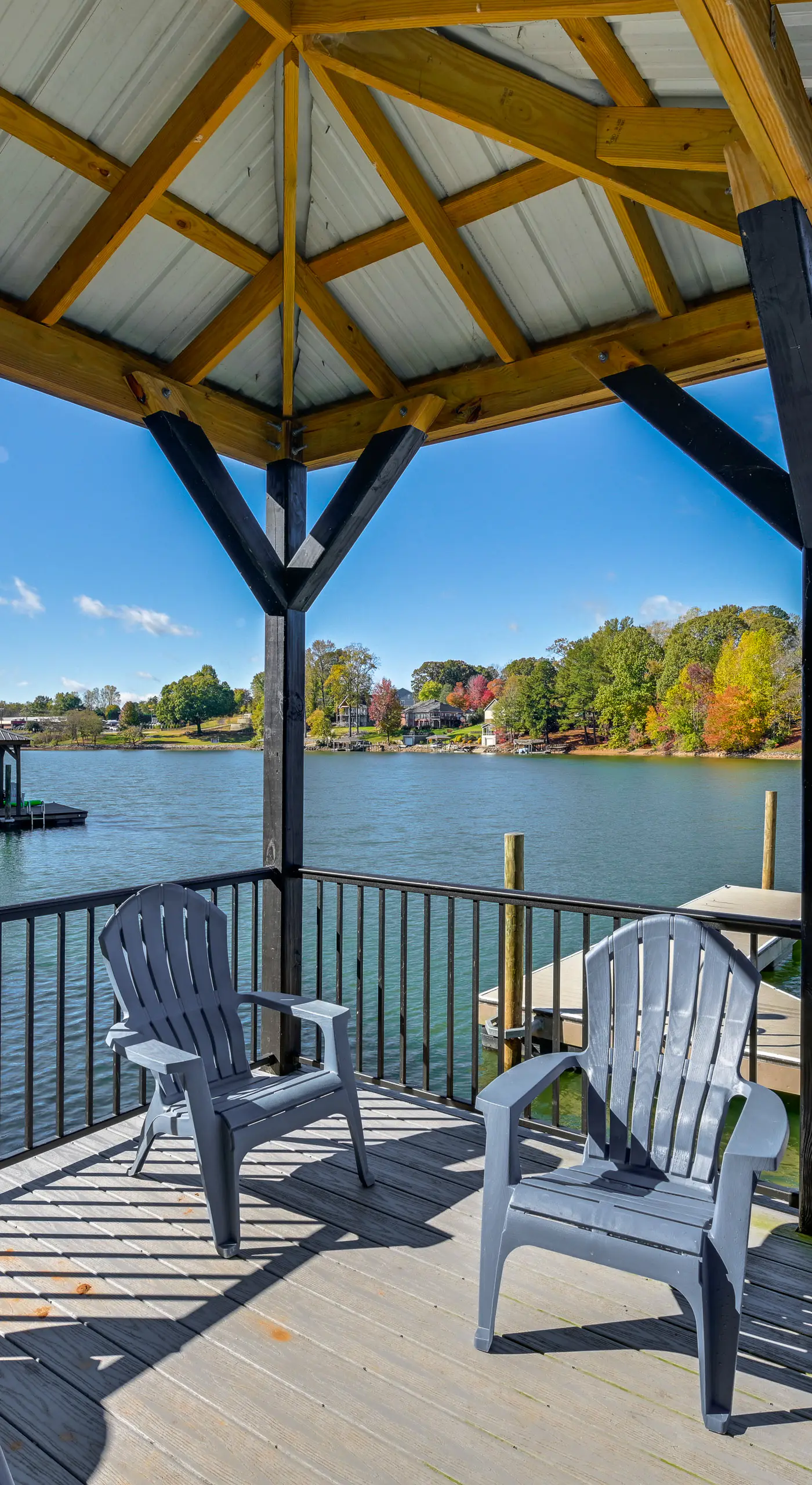 Spacious Lake Norman Retreat w/ Boat Ramp!