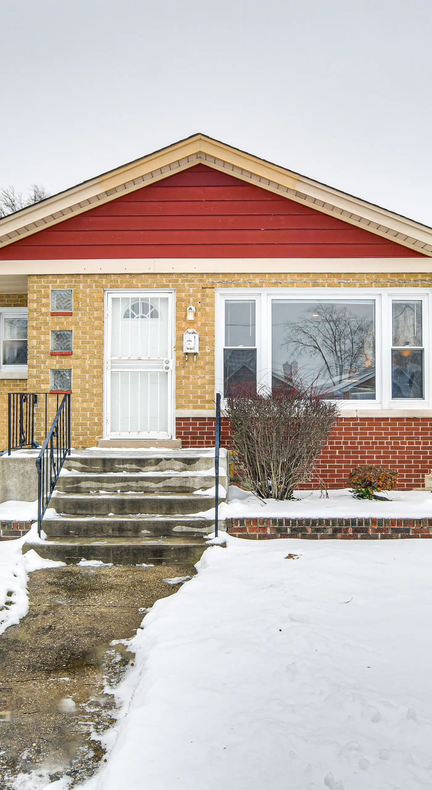 Chicago Home in Quiet Area w/ Fenced-In Backyard
