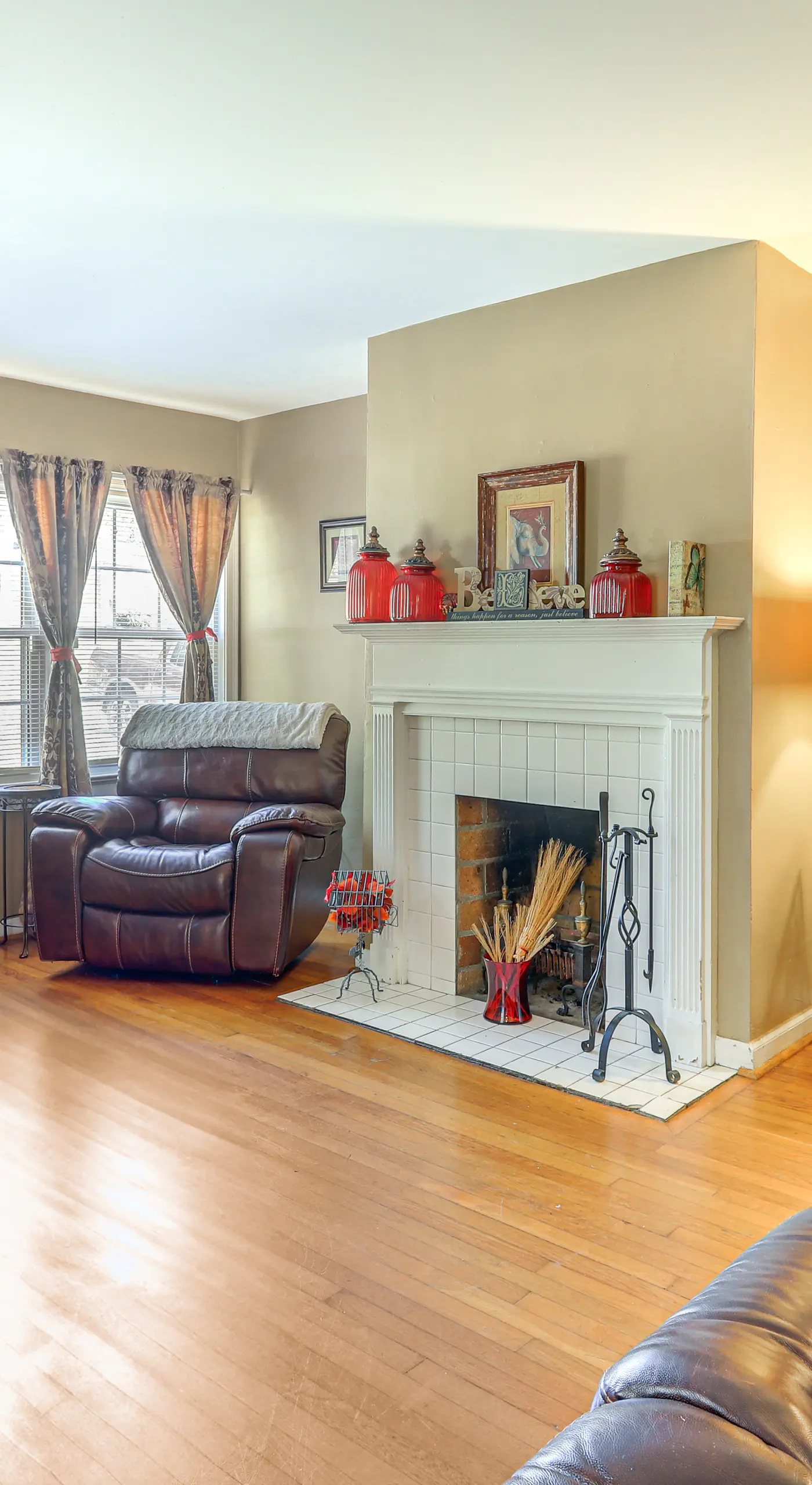 5 Mi to Dtwn ATL! Family Home w/ Veranda & Yard