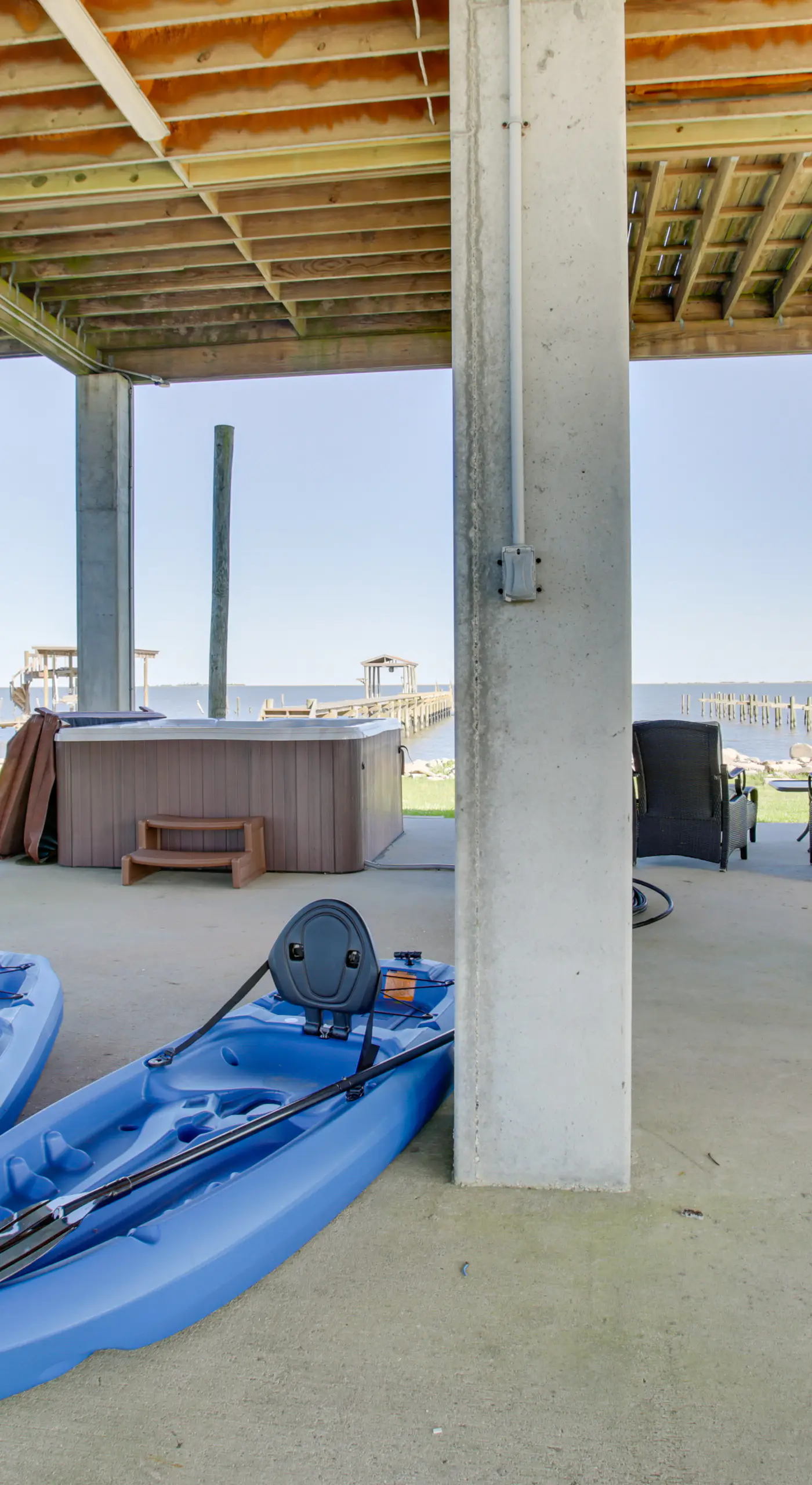 Lakefront NOLA Home w/ Hot Tub & Views!