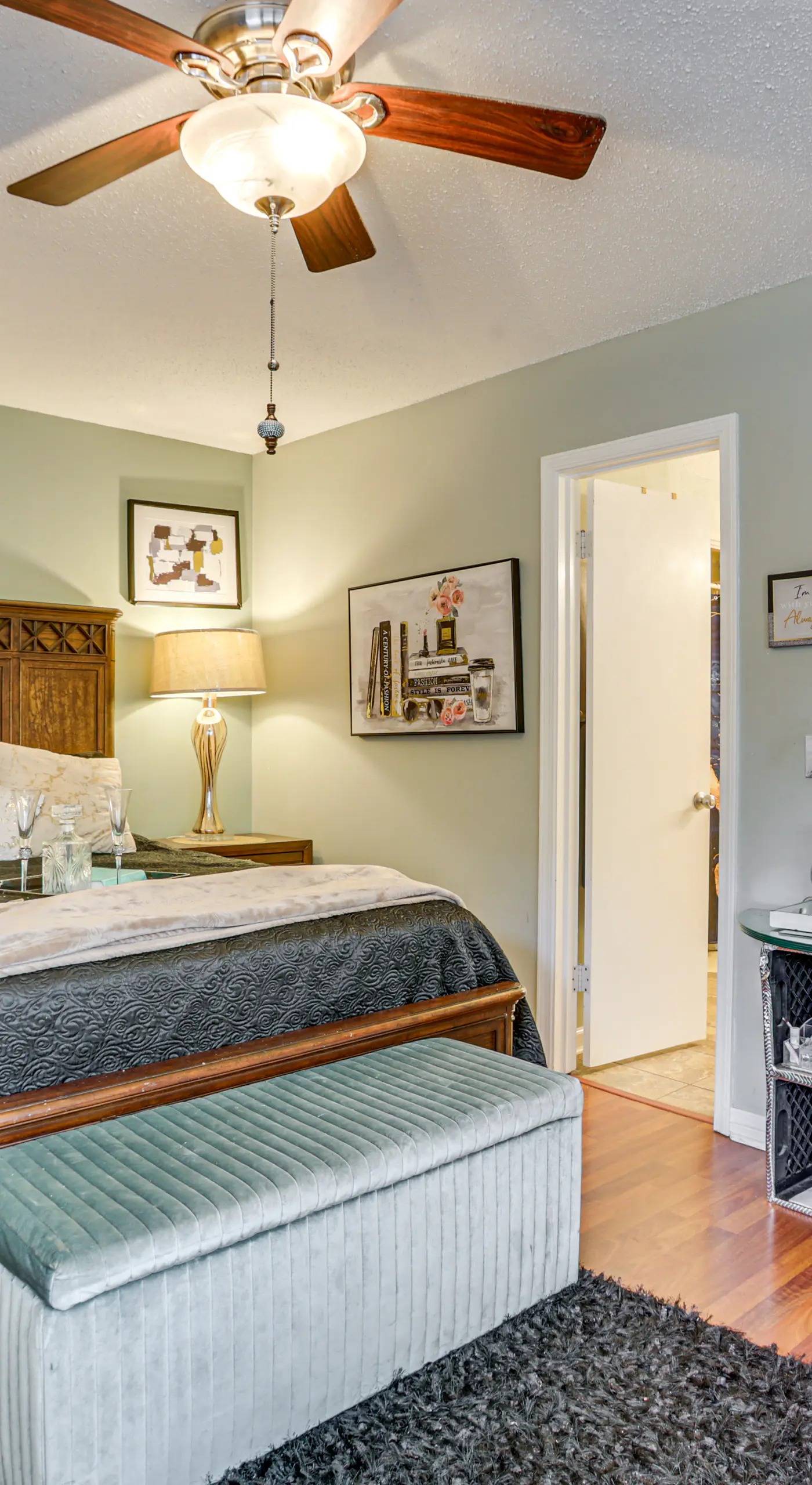 Condo 5 Mi to Bourbon St - Screened-In Balcony!