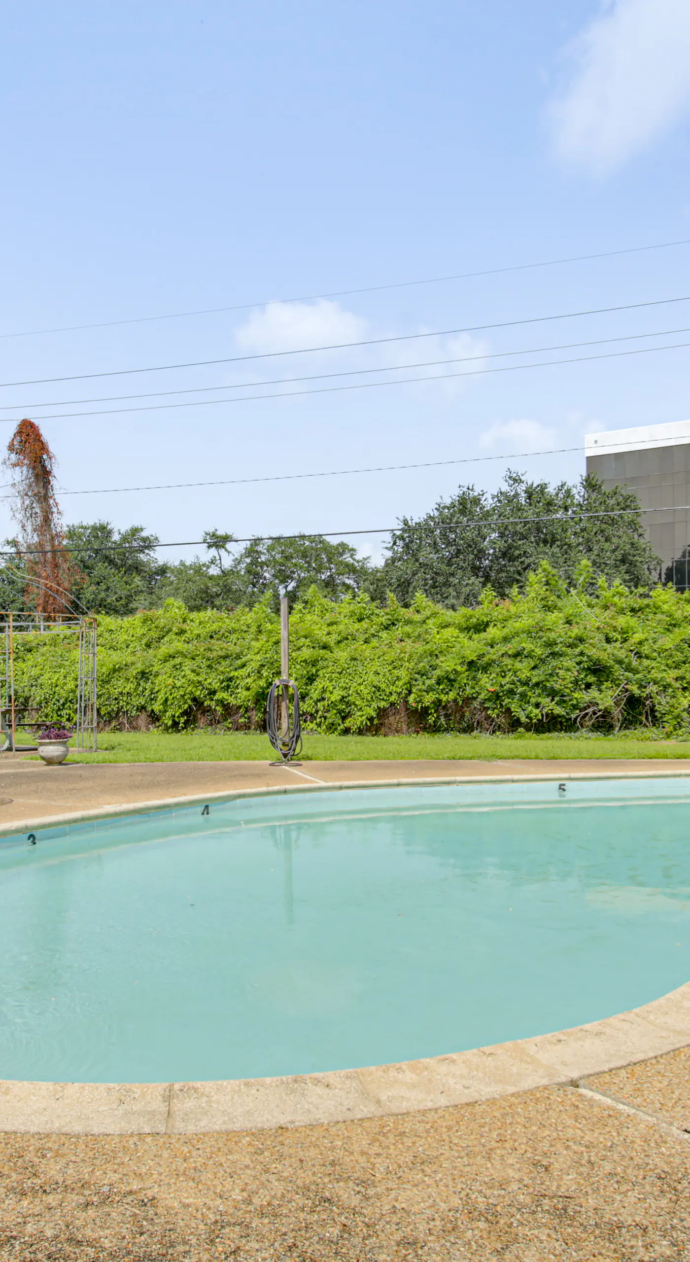 Condo 5 Mi to Bourbon St - Screened-In Balcony!