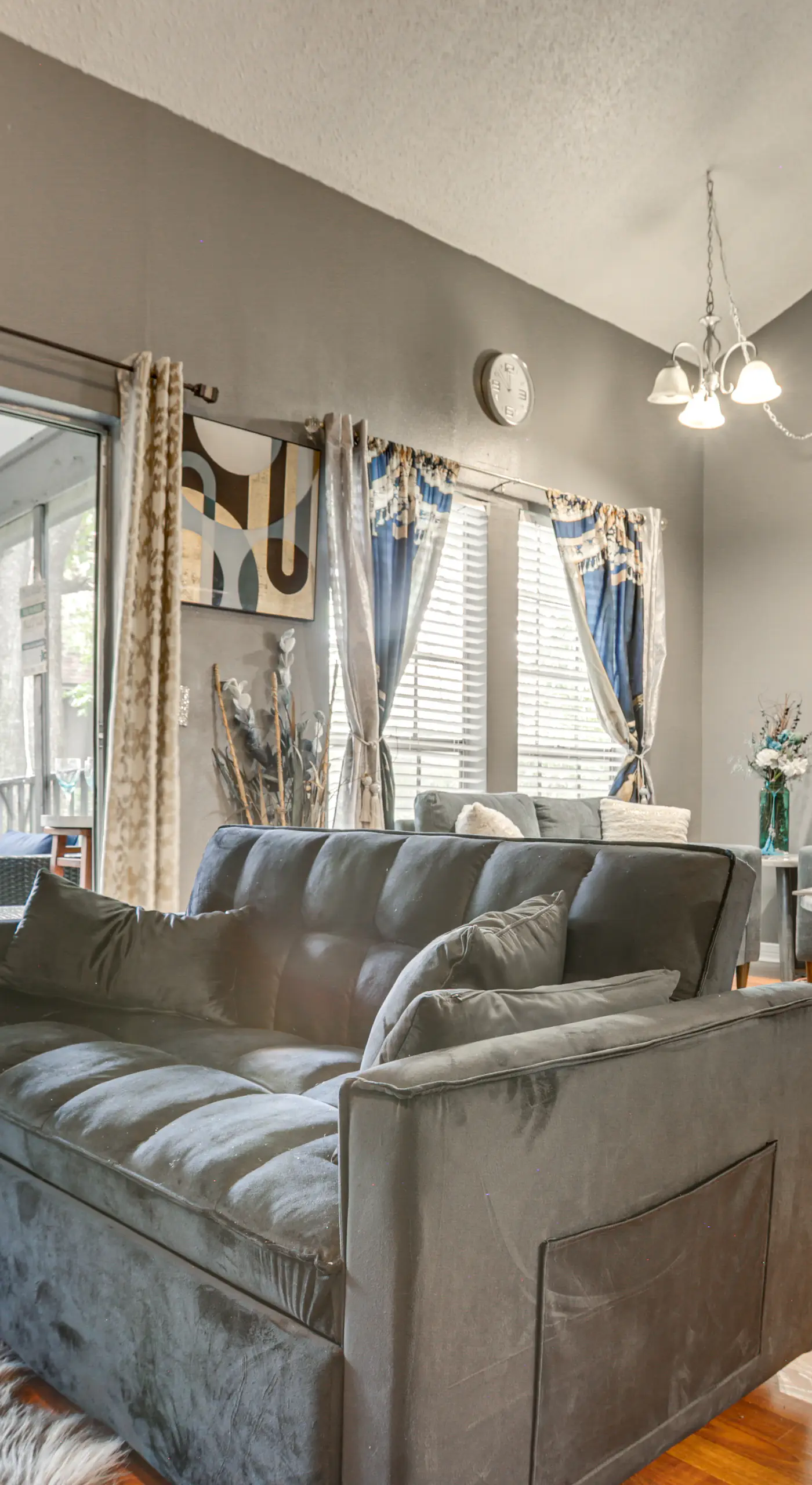 Condo 5 Mi to Bourbon St - Screened-In Balcony!