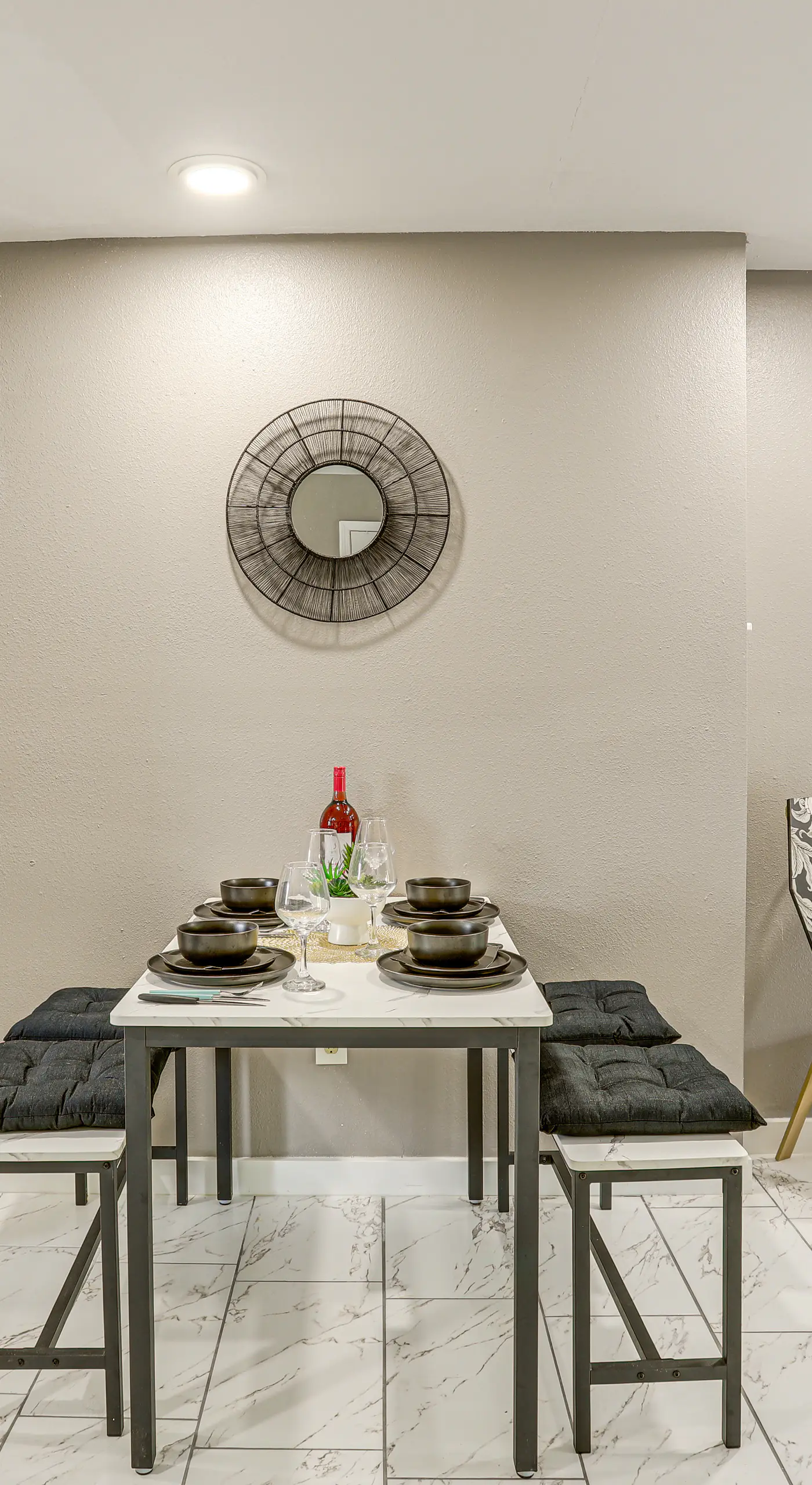 7 Mi to UNO Campus: Townhome w/ Fenced Yard