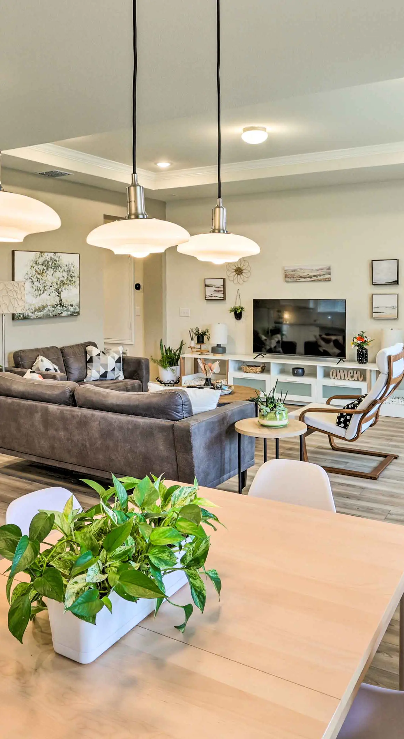 Sleek Fort Worth Home w/ Patio - Pets Welcome!