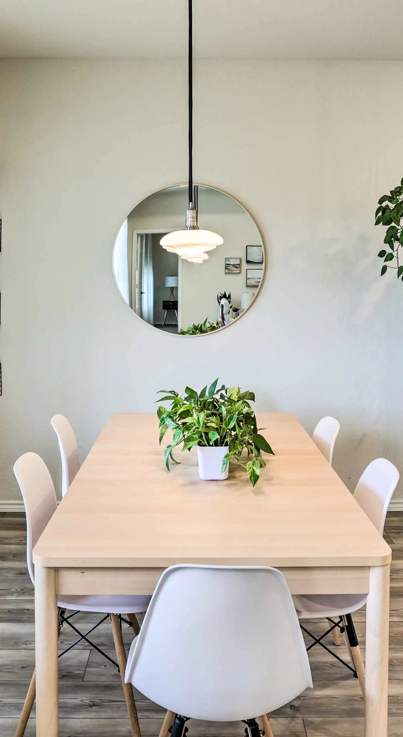Sleek Fort Worth Home w/ Patio - Pets Welcome!