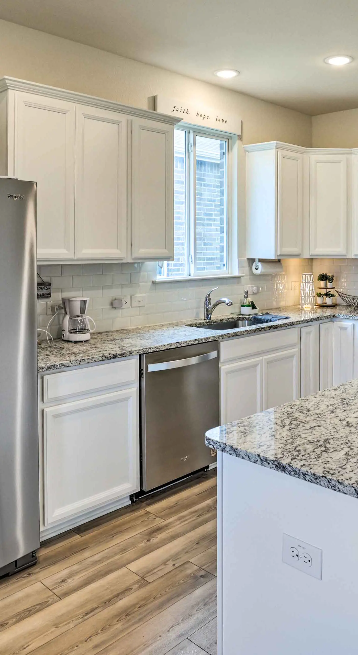 Sleek Fort Worth Home w/ Patio - Pets Welcome!