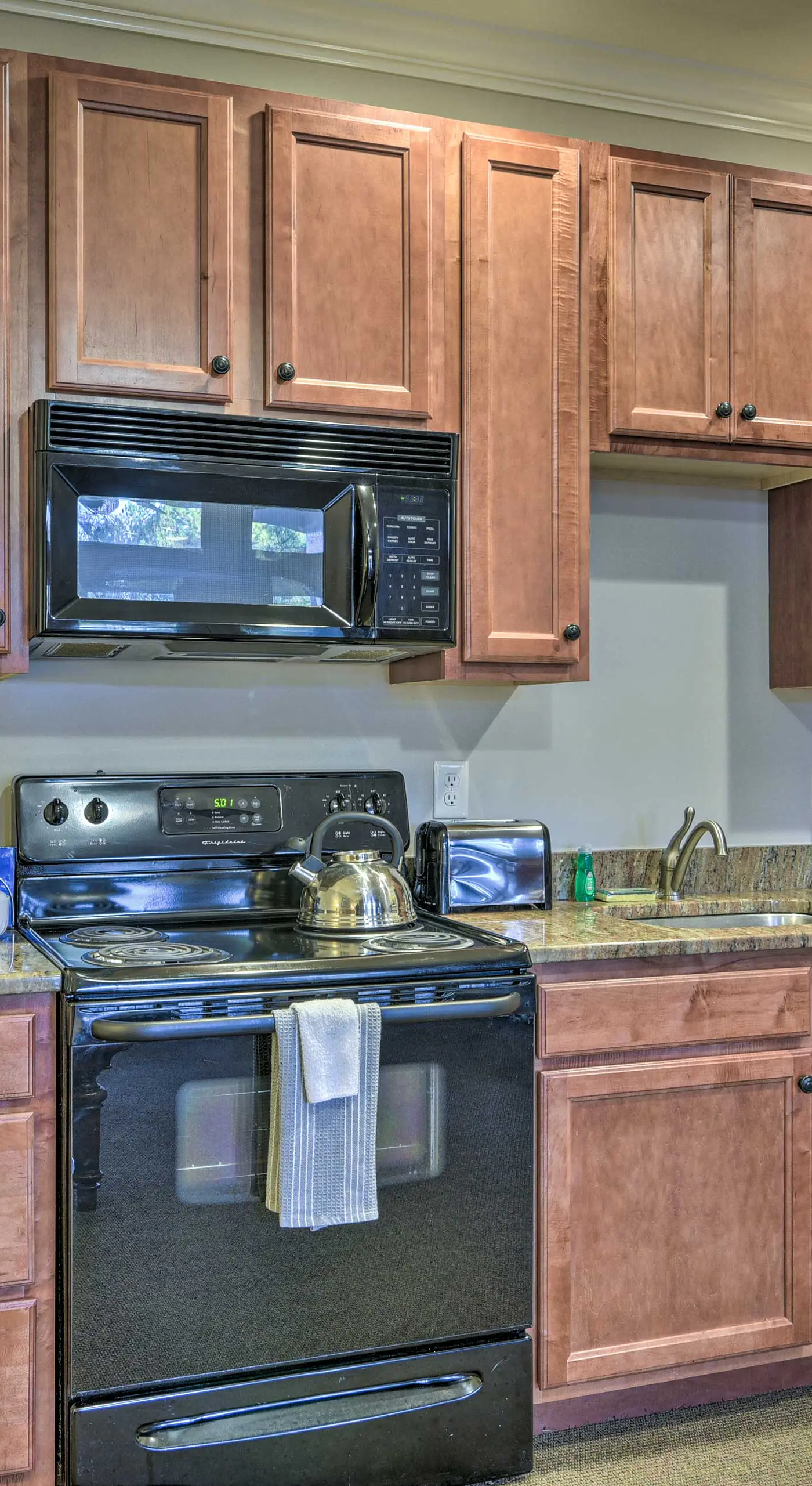 Anderson Creek Club Condo w/ Community Amenities!