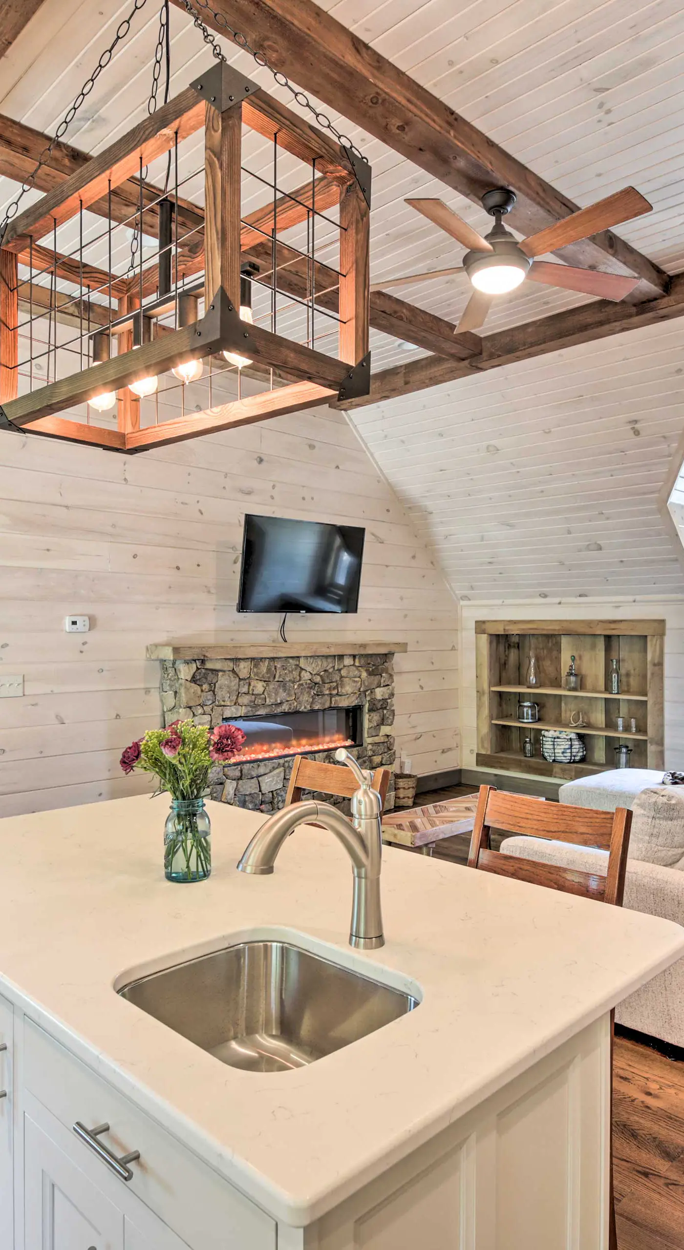 Bloomington Cabin, Mins to Campus/Lake Monroe