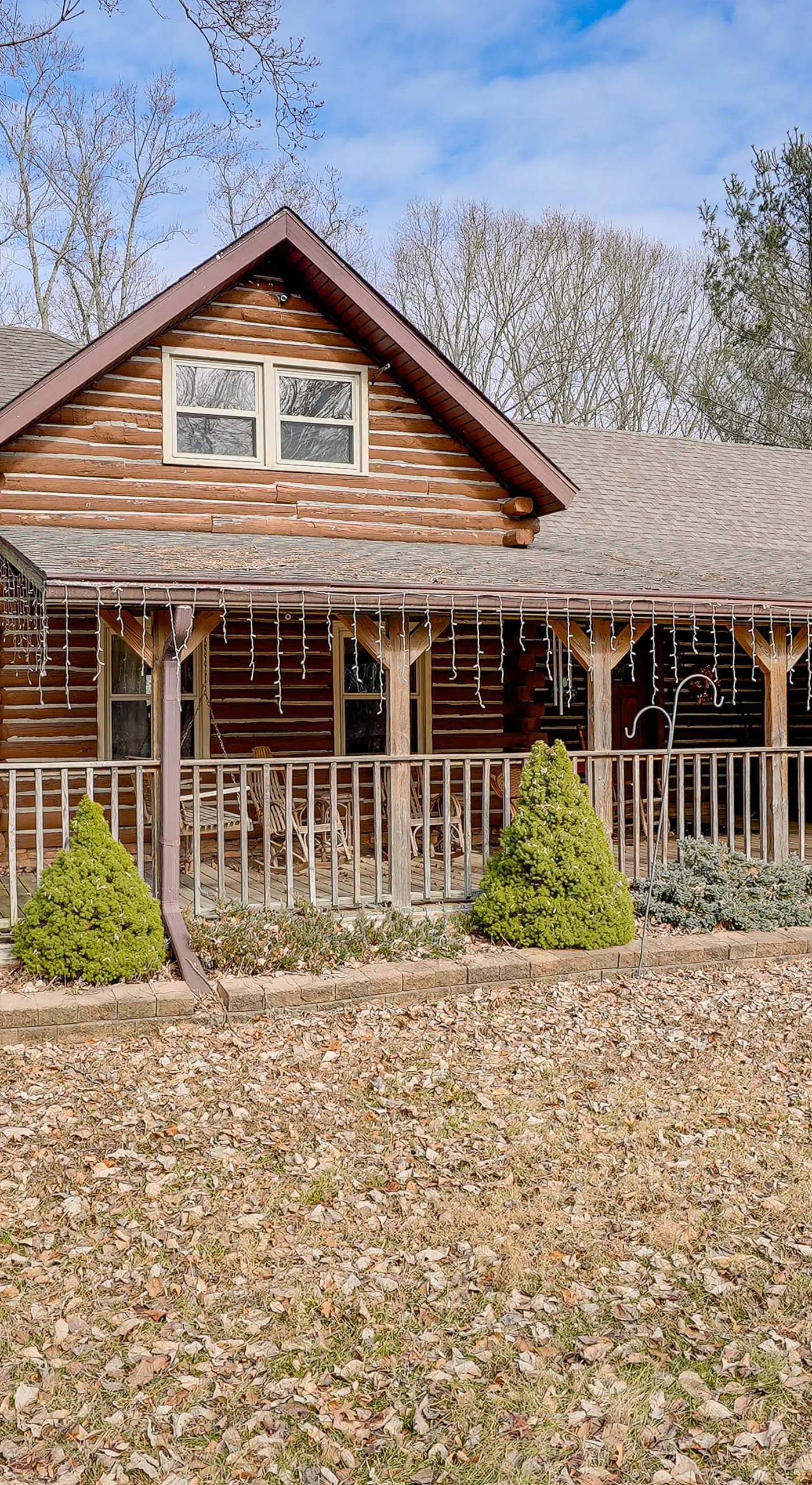 Hike, Fish & Boat Nearby! Bloomington Family Cabin